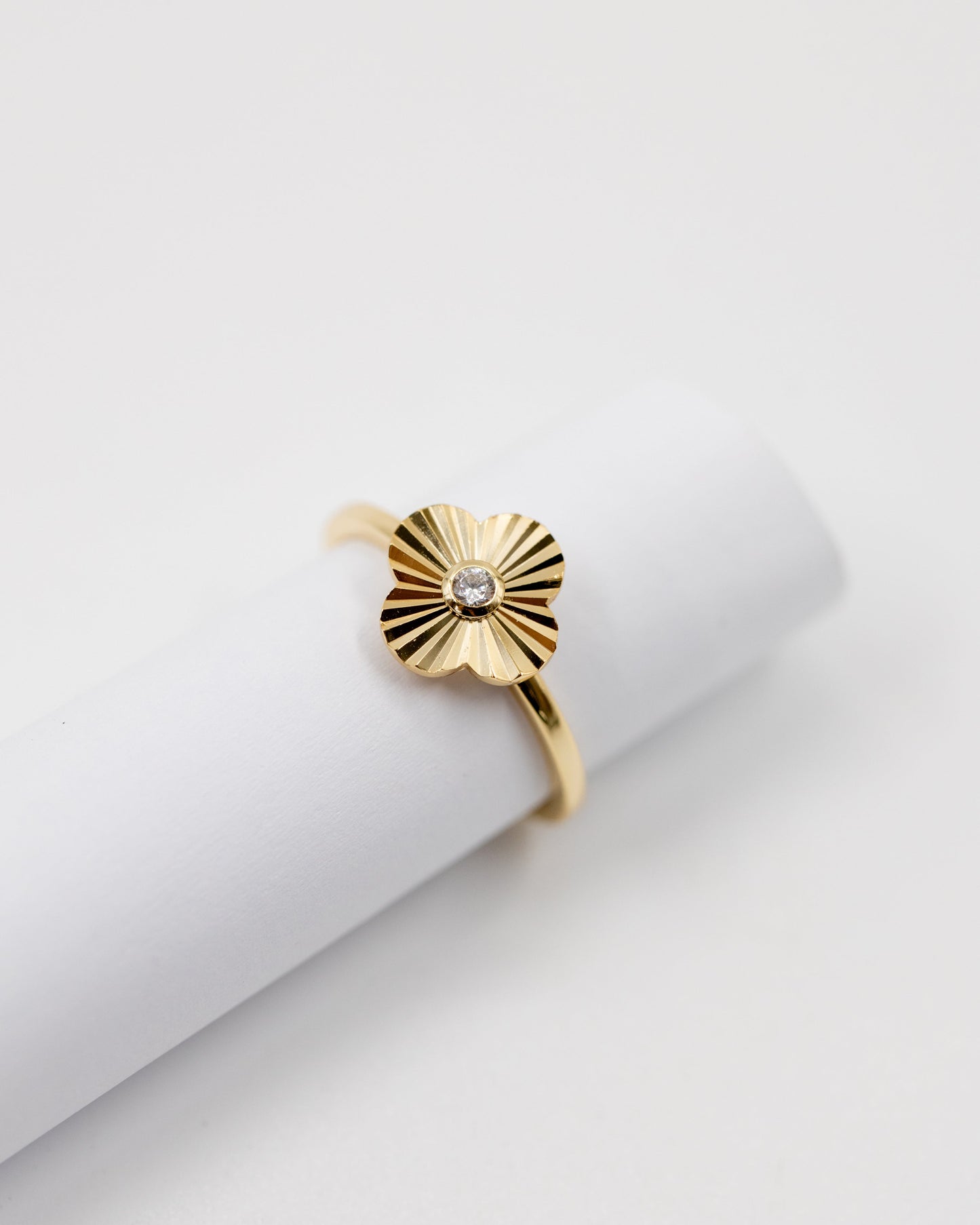 Gold Clover Ring