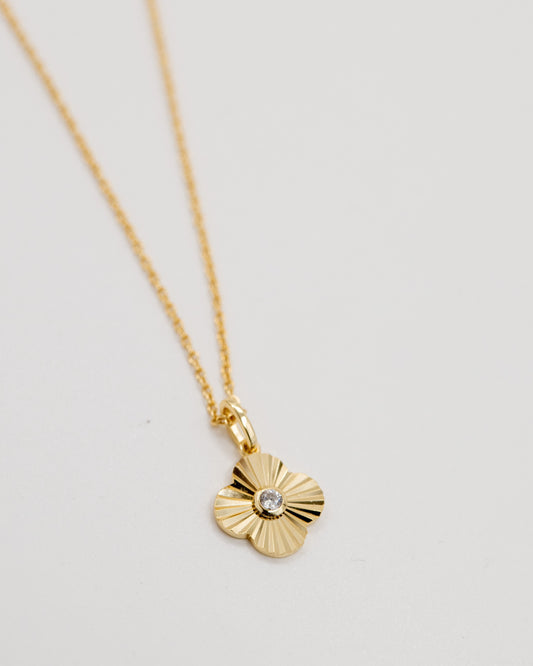 Gold clover Pendant