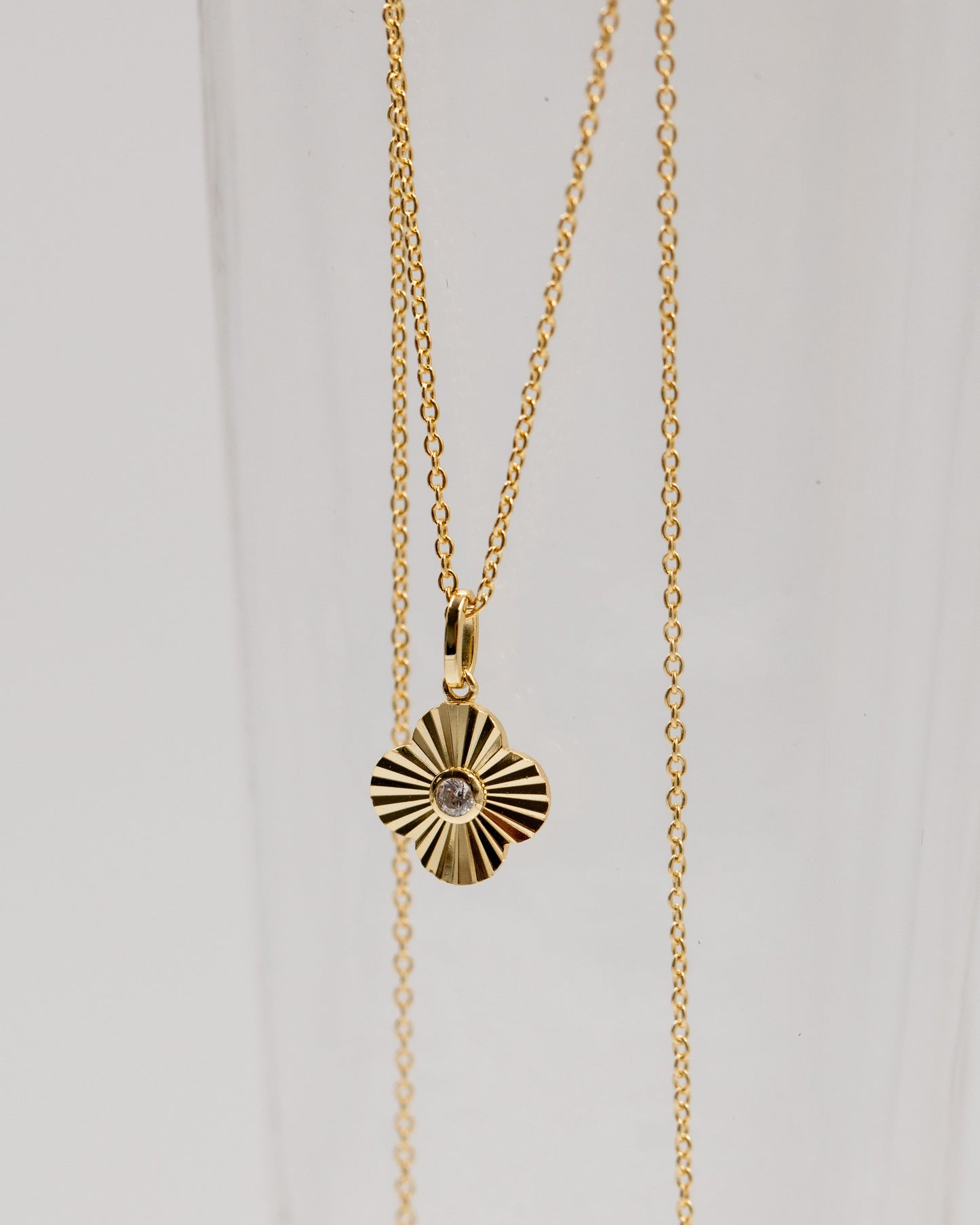 Gold clover Pendant
