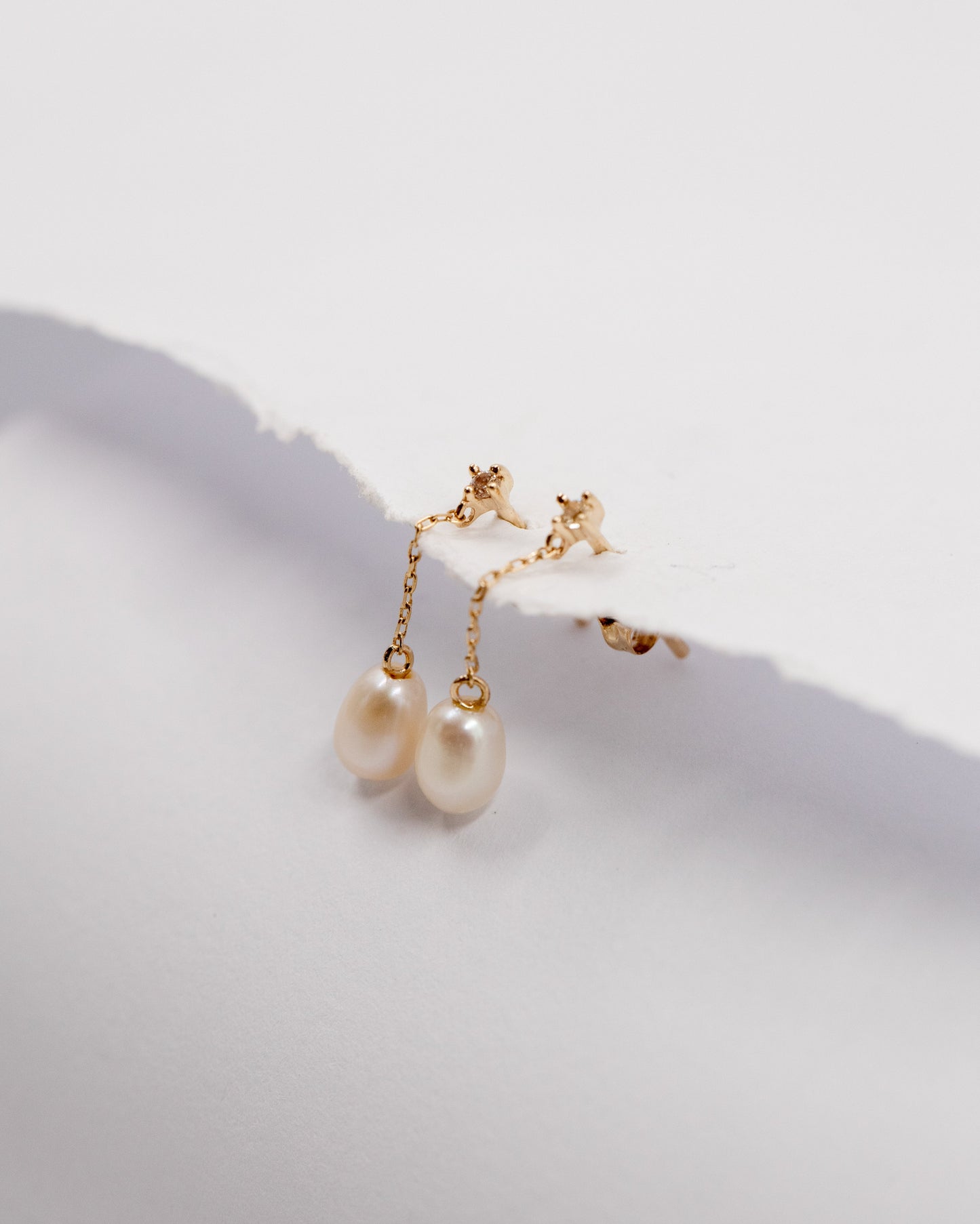 14kt gold Chain Pearl Hoops La Kaiser Jewelry