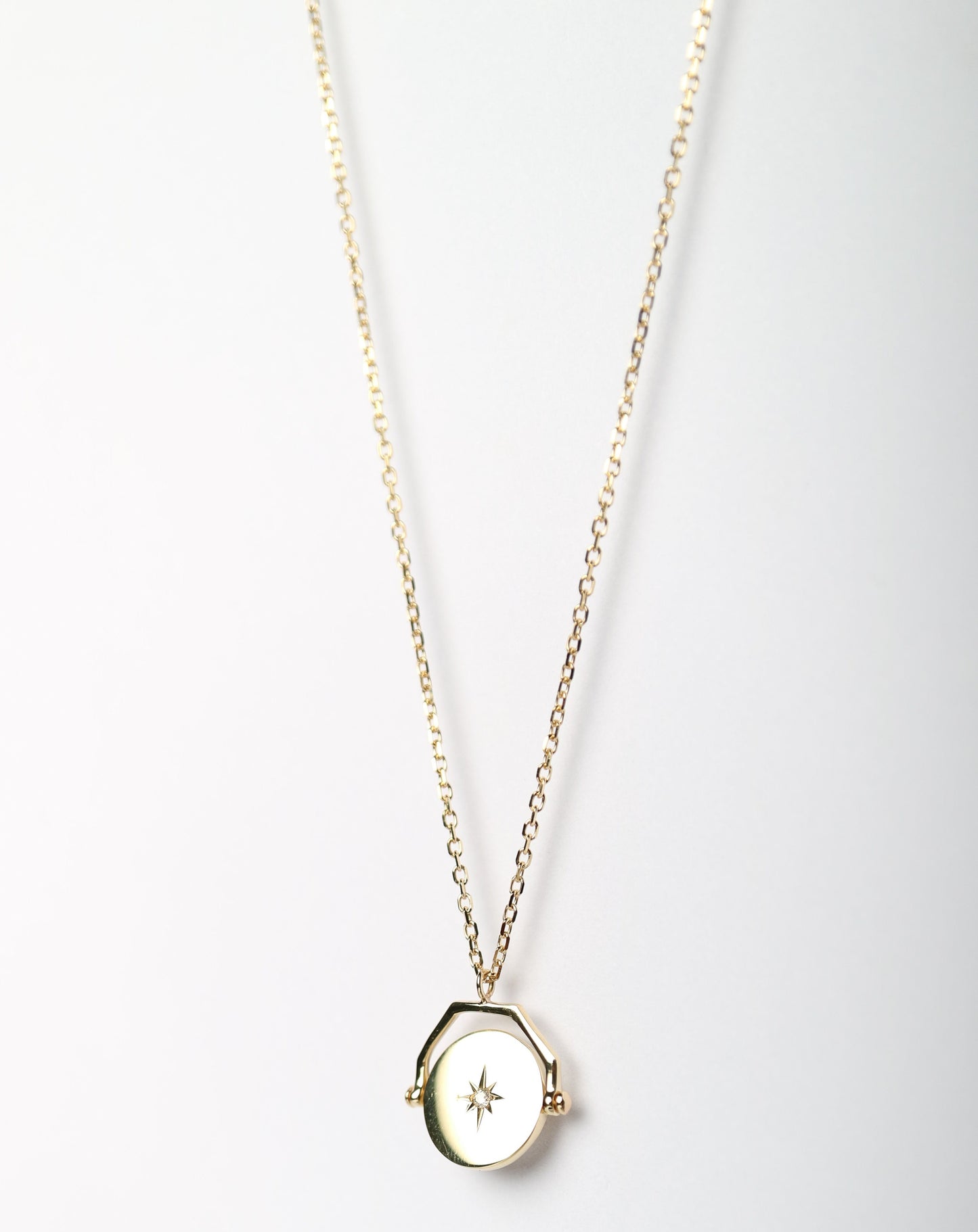 9ct gold North Star Pendant from That's my Story Jewellery