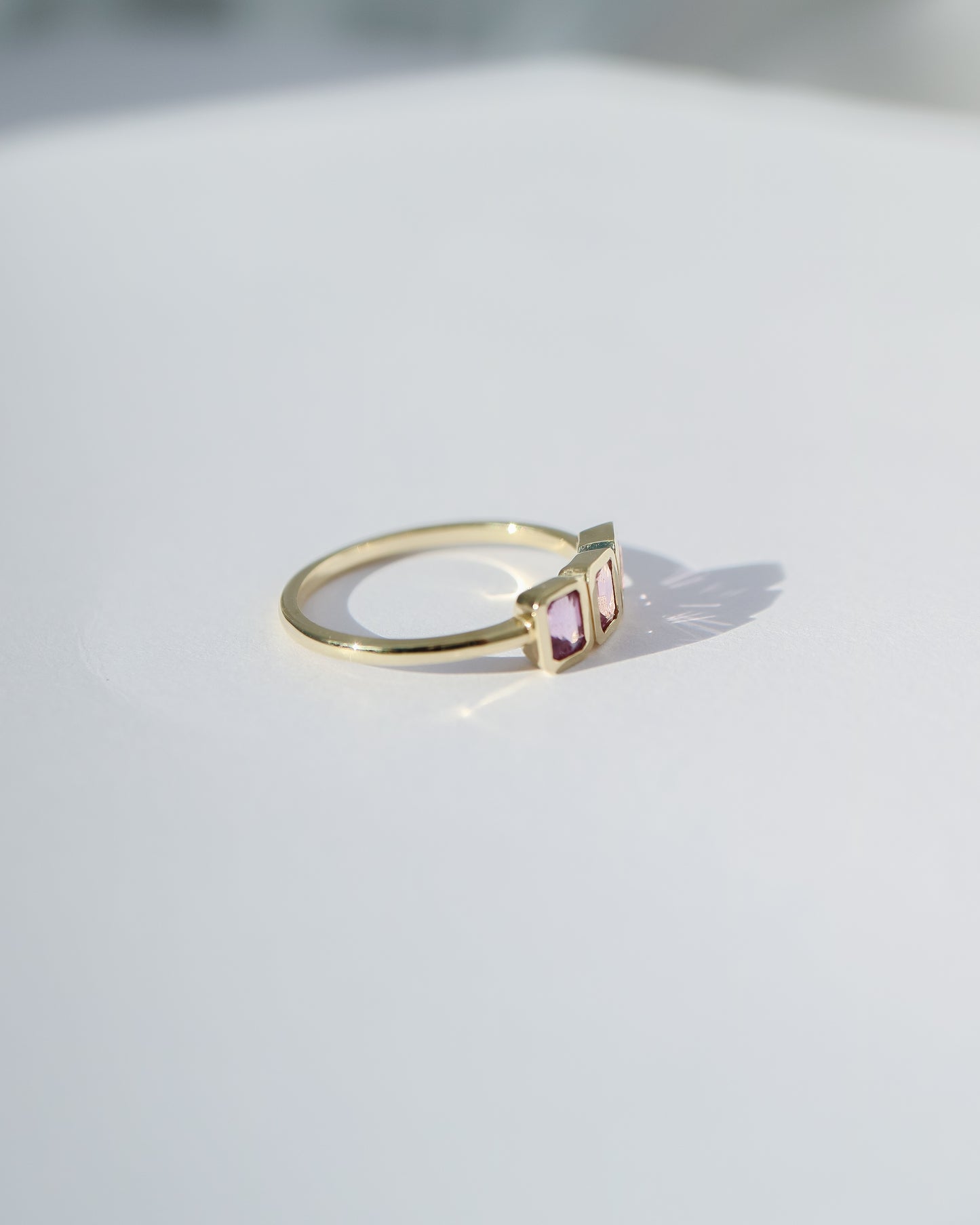 9ct gold Pink Sapphire Ring