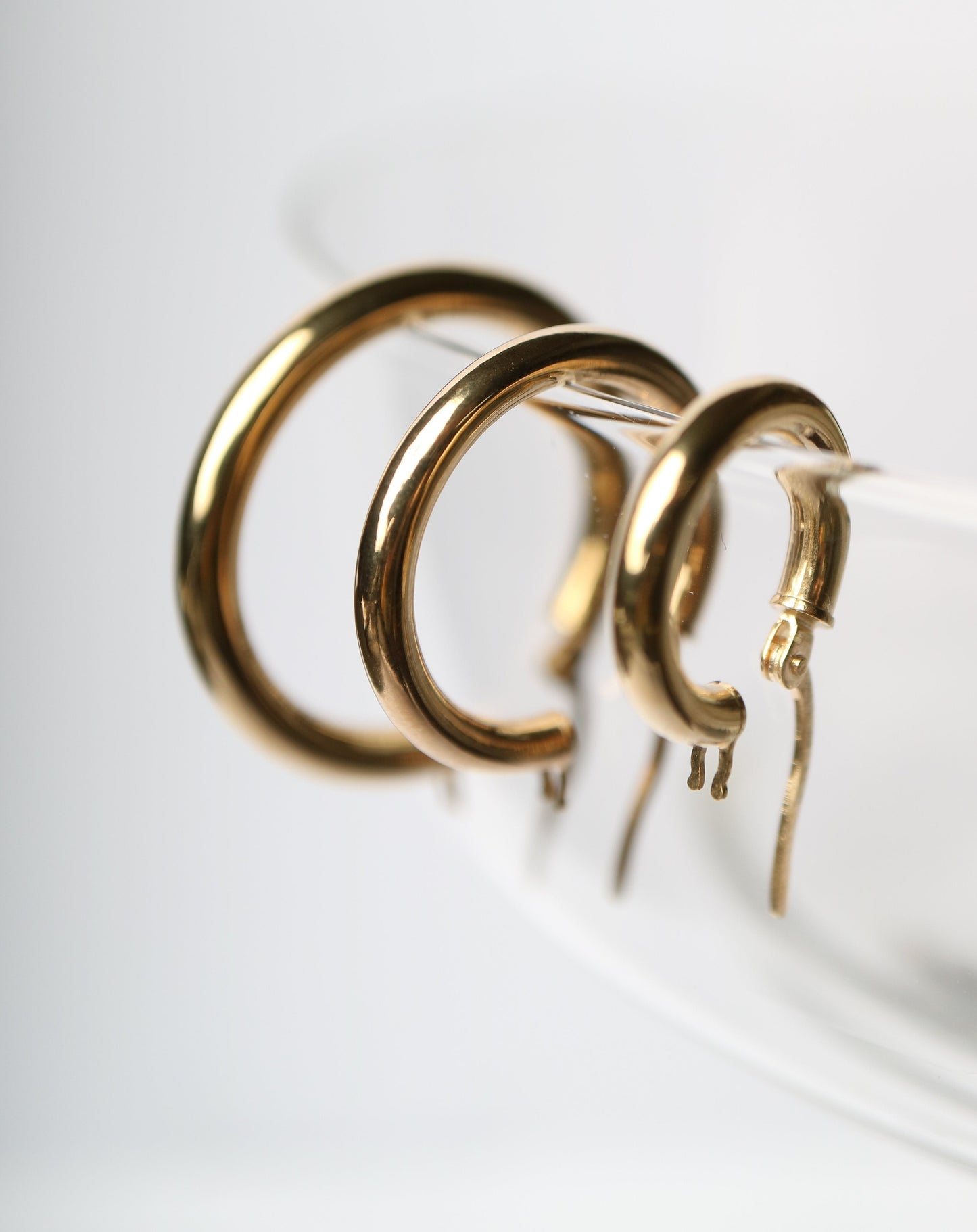 9ct gold Hoop Earrings in all sizes