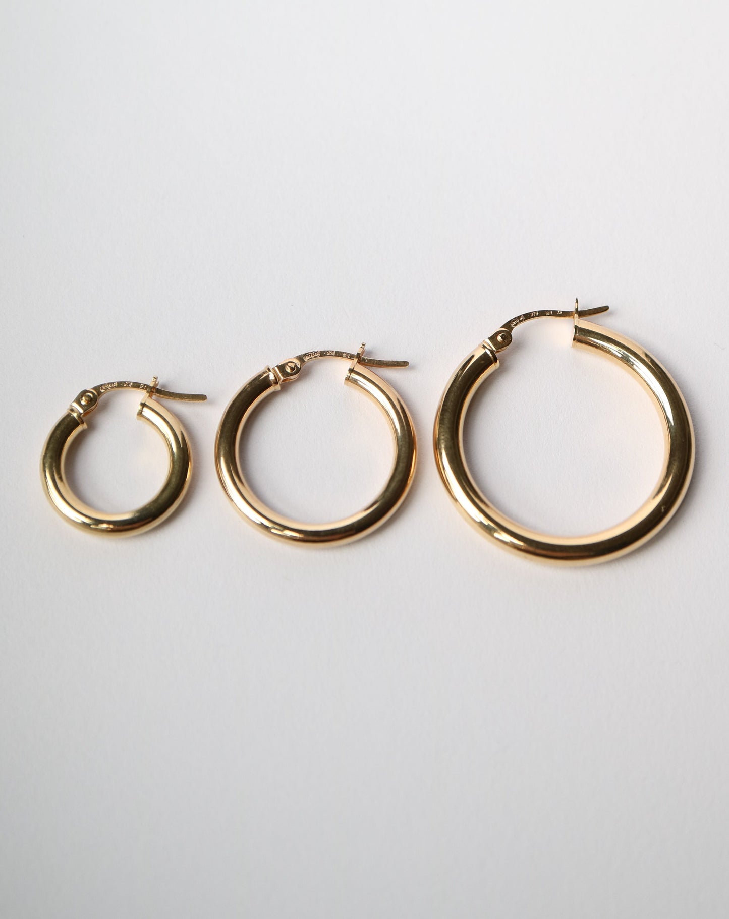 9ct gold Hoop Earrings in all sizes