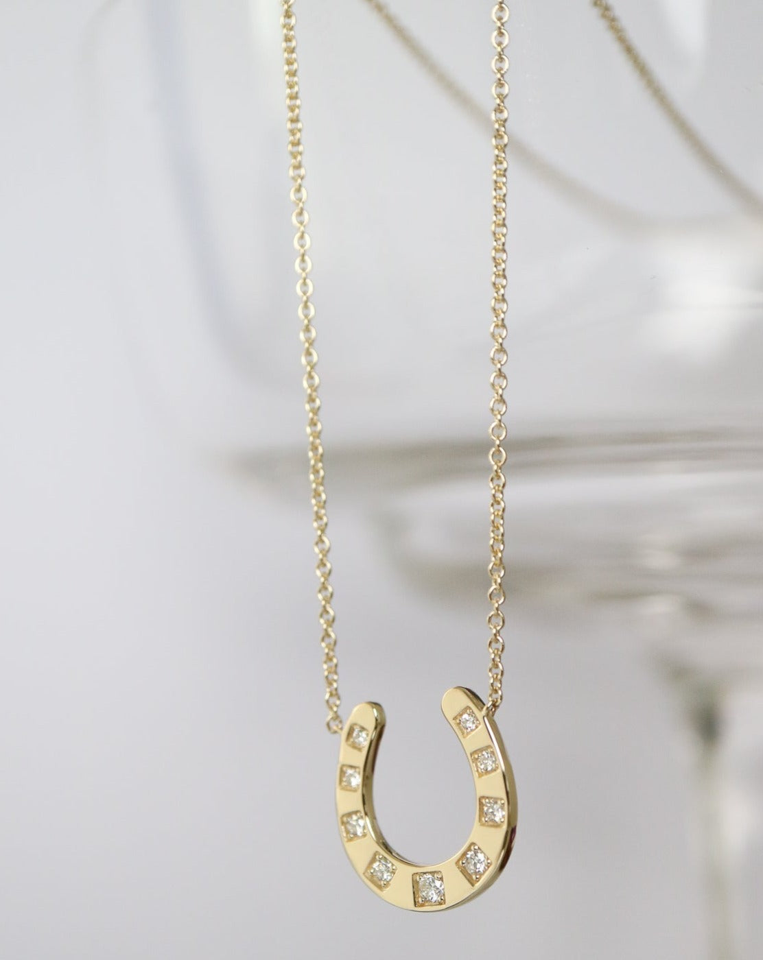 9kt gold and lab grown diamond horseshoe luck pendant necklace