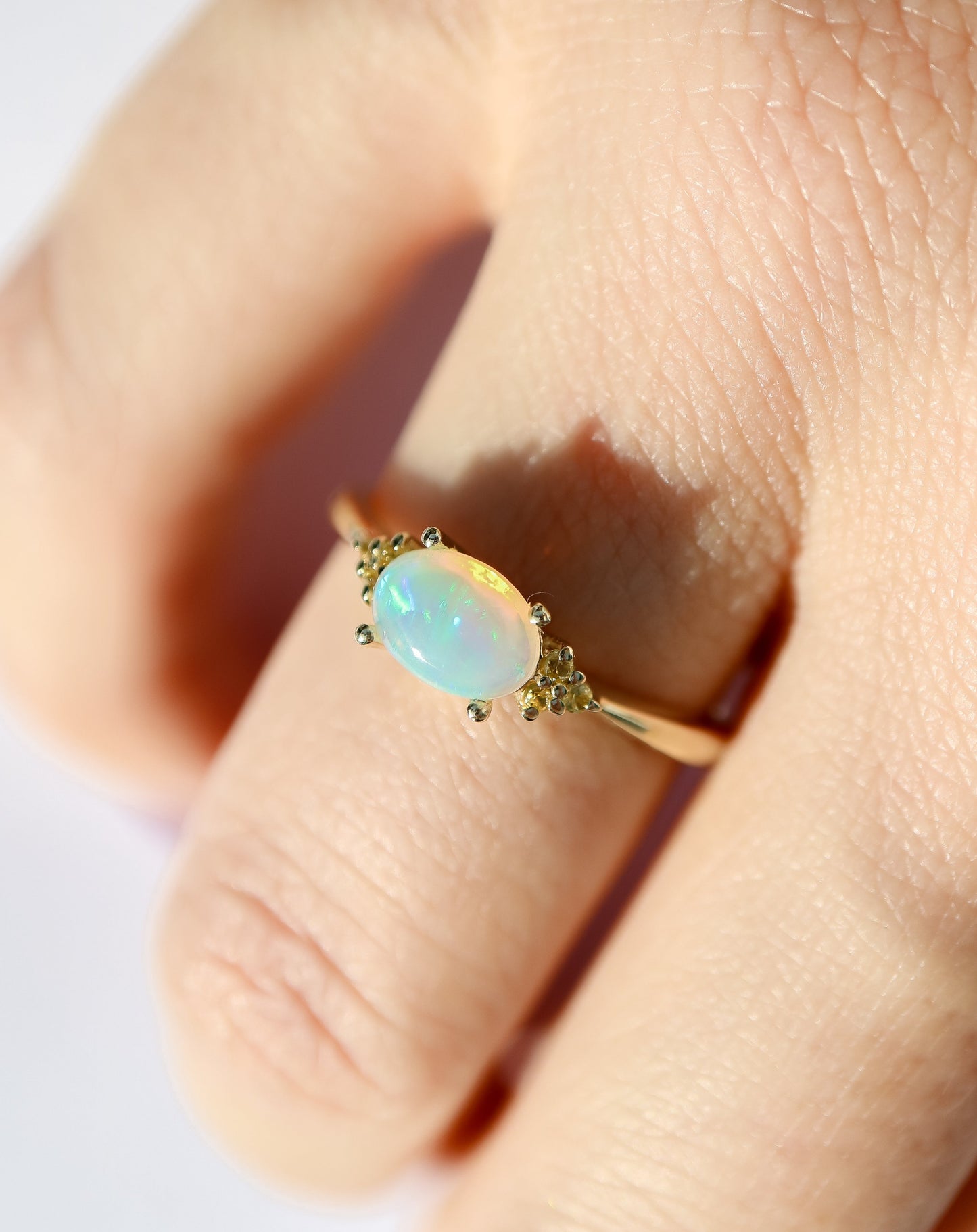 9ct gold opal and sapphire ring
