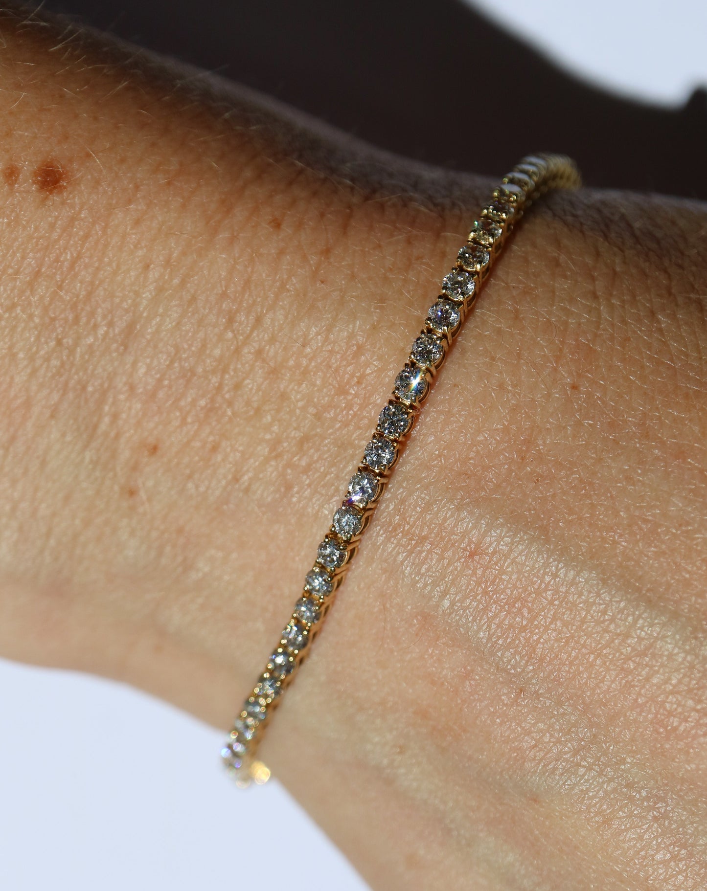 9ct gold Diamond Tennis Bracelet