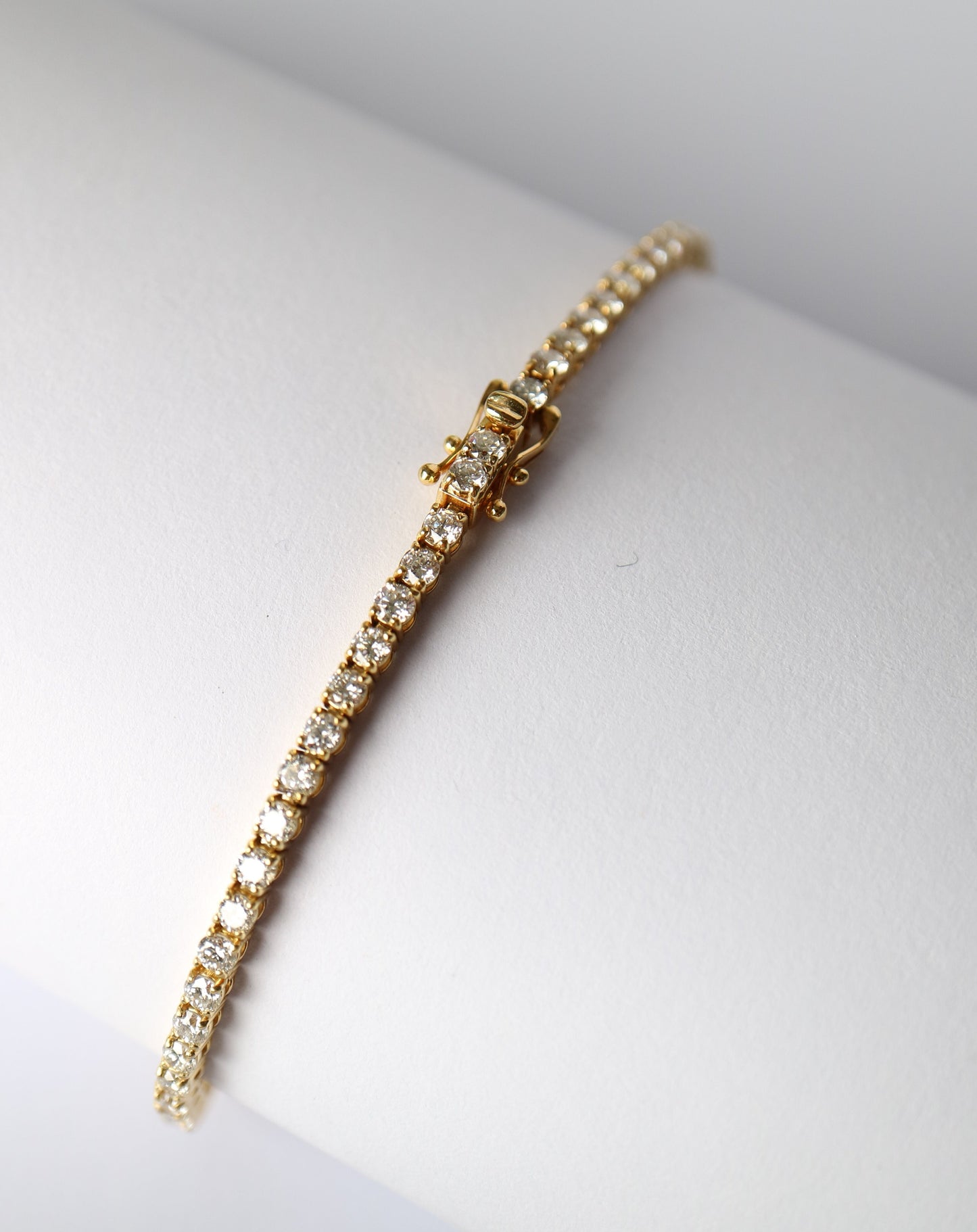 9ct gold Diamond Tennis Bracelet