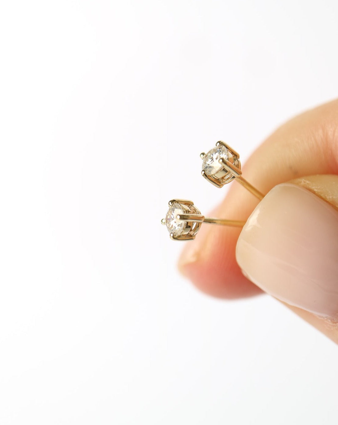 9kt gold Moissanite Studs Earrings
