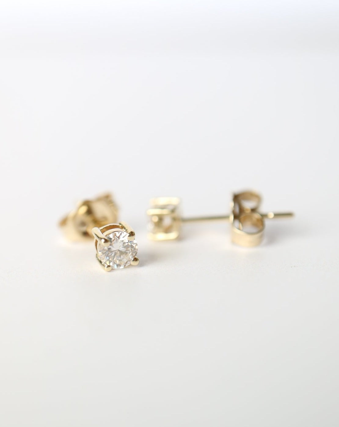 9kt gold Moissanite Studs