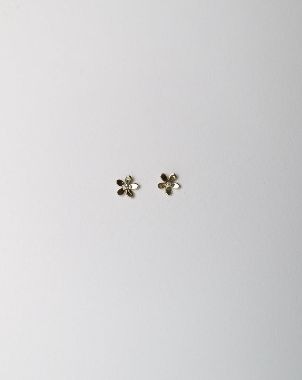 9kt gold Daisy Flower Studs Earrings by Collective & Co Jewellery South Africa