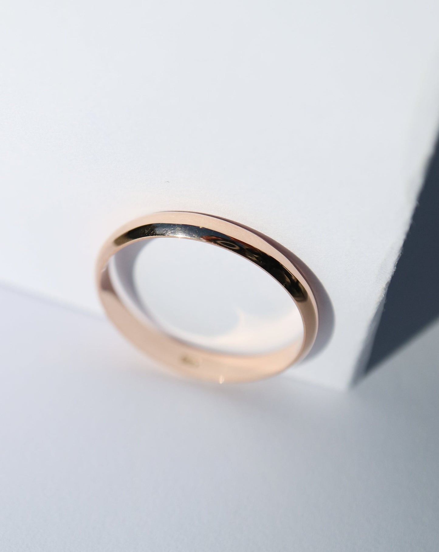 9ct rose gold men's wedding ring band