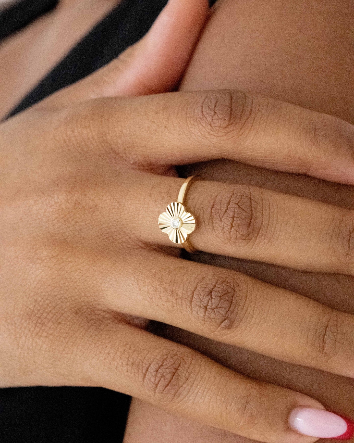Clover Ring