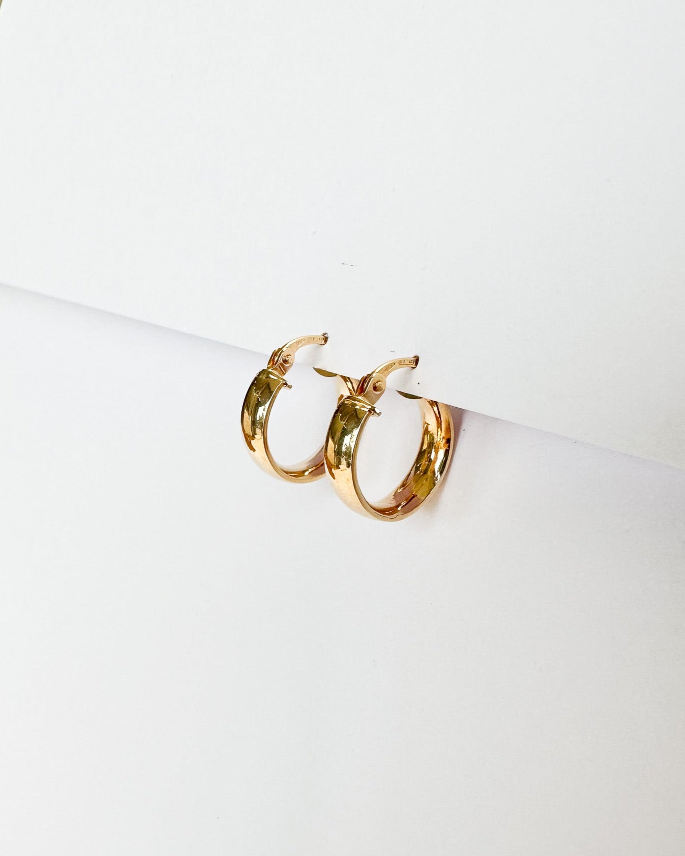 9ct real gold flat hoop d-shaped earrings