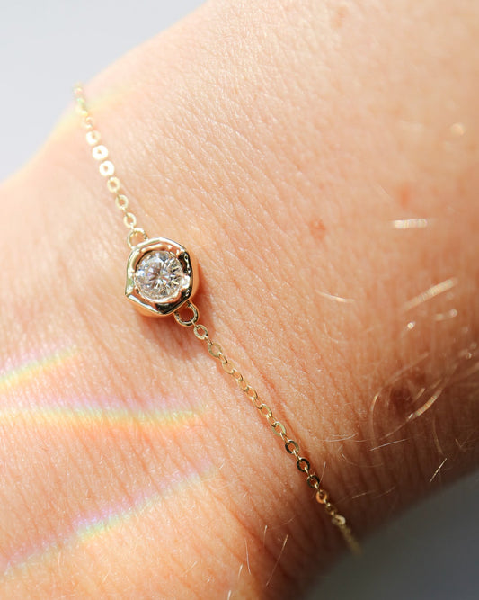 9kt gold Diamond Lava Bracelet