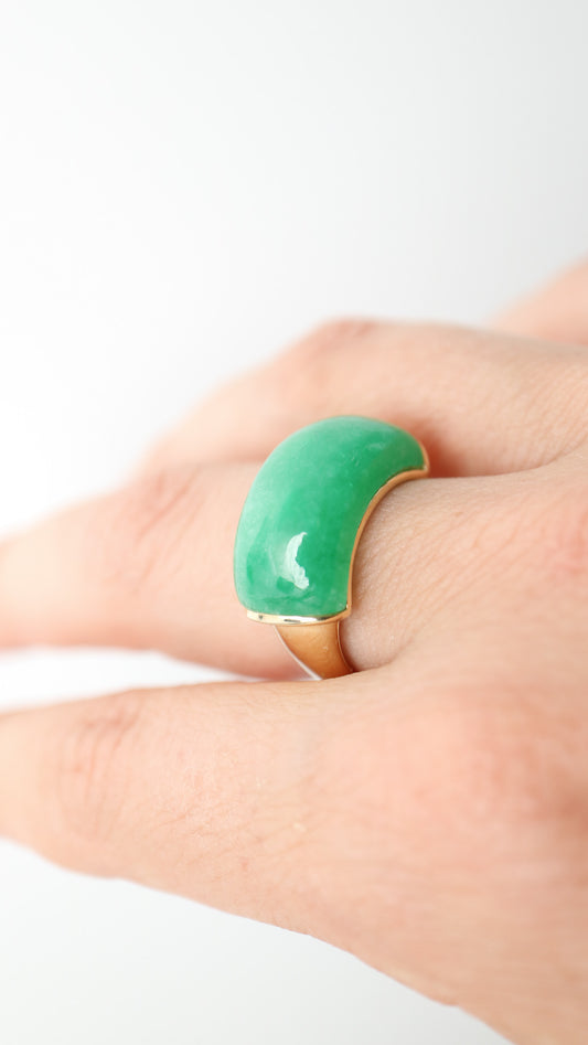 14kt gold Chrysoprase Dome Ring size L