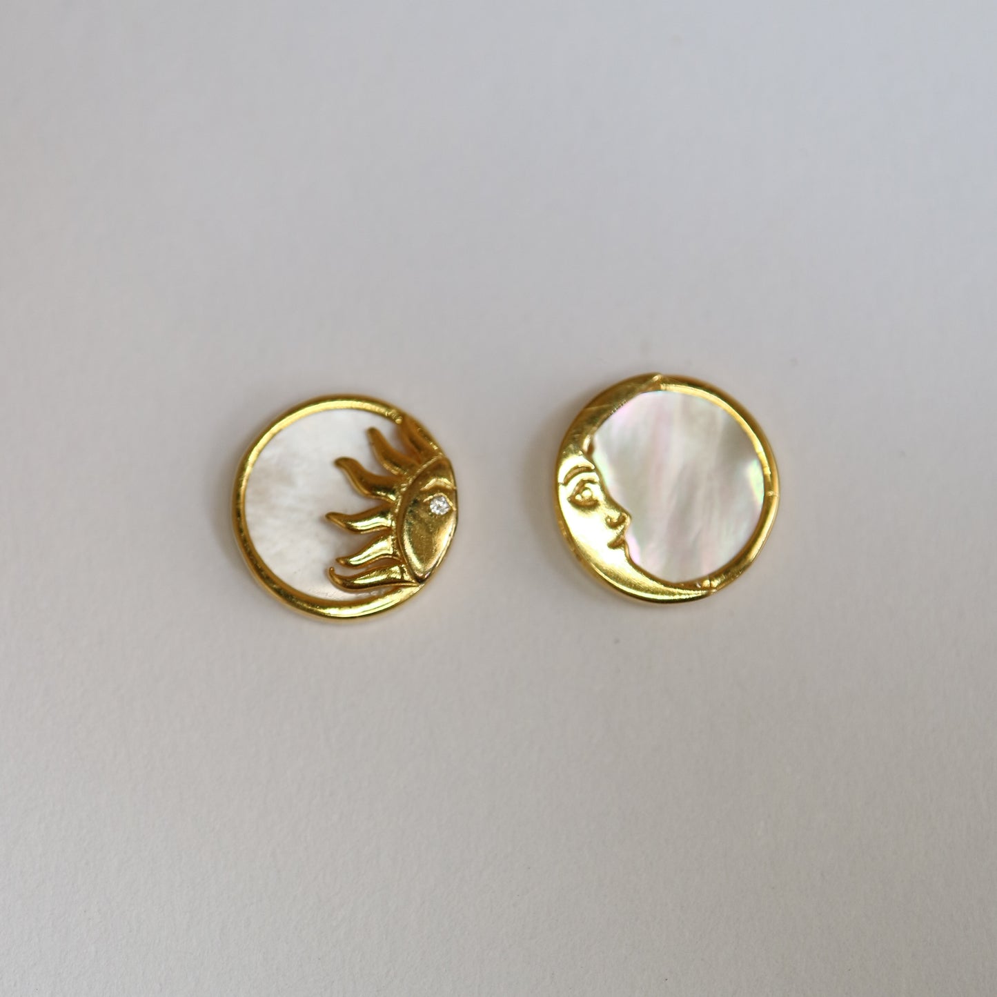 La Kaiser Mother of Pearl Earrings