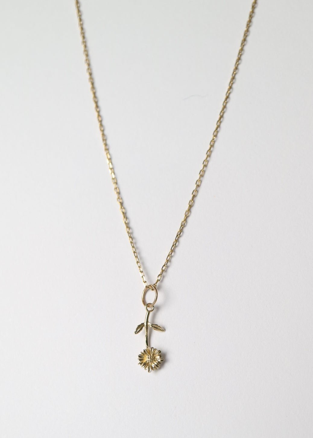 9ct gold birth flower charms from La Kaiser jewellery