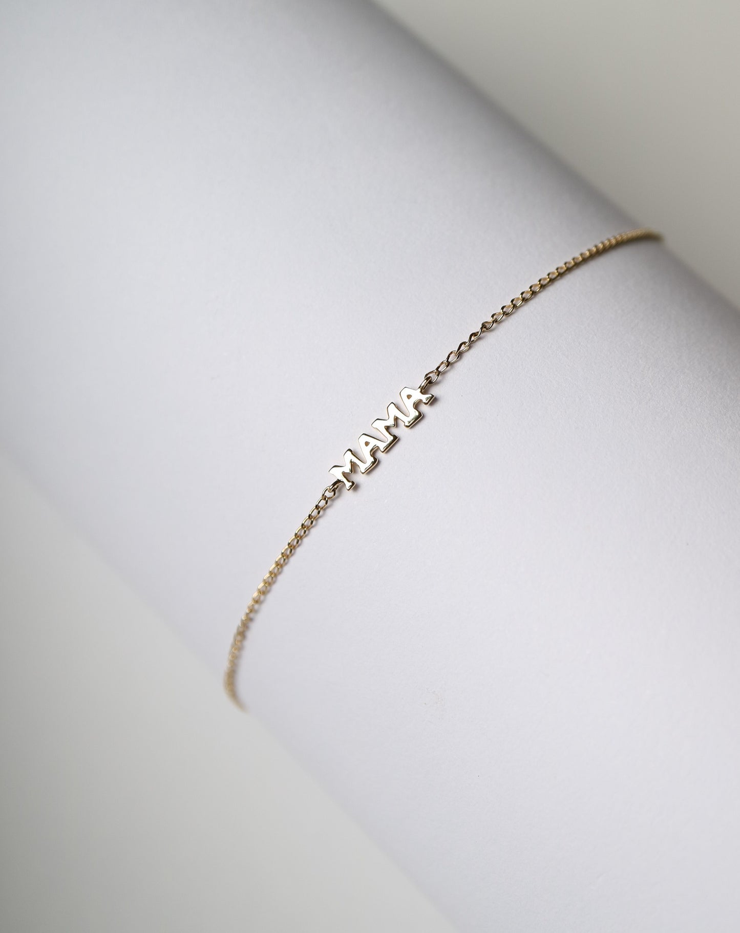 14kt Mama Bracelet