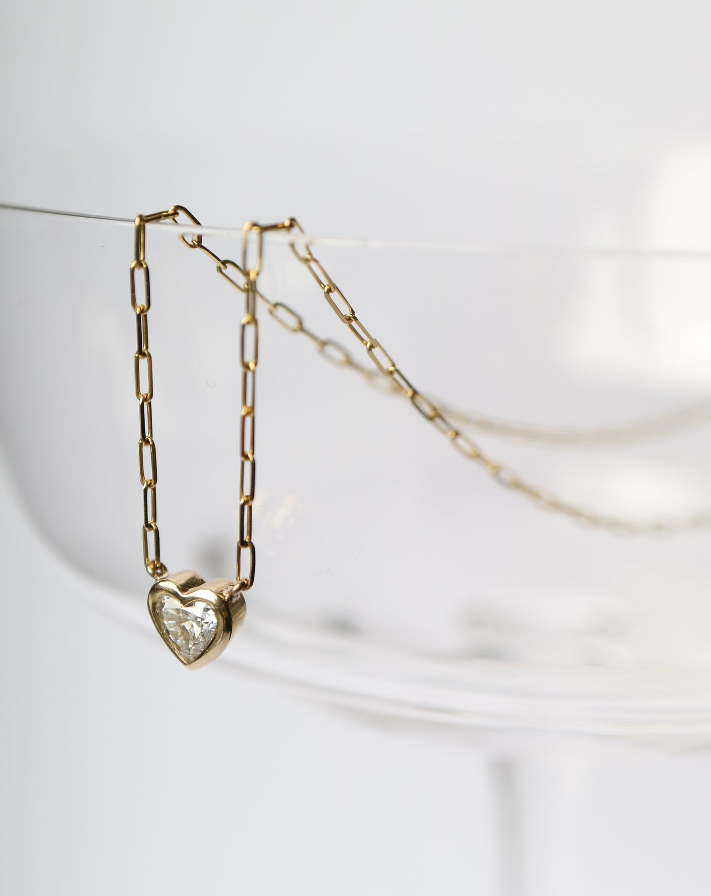 0.5ct diamond heart lab grown paperclip chain 9ct gold
