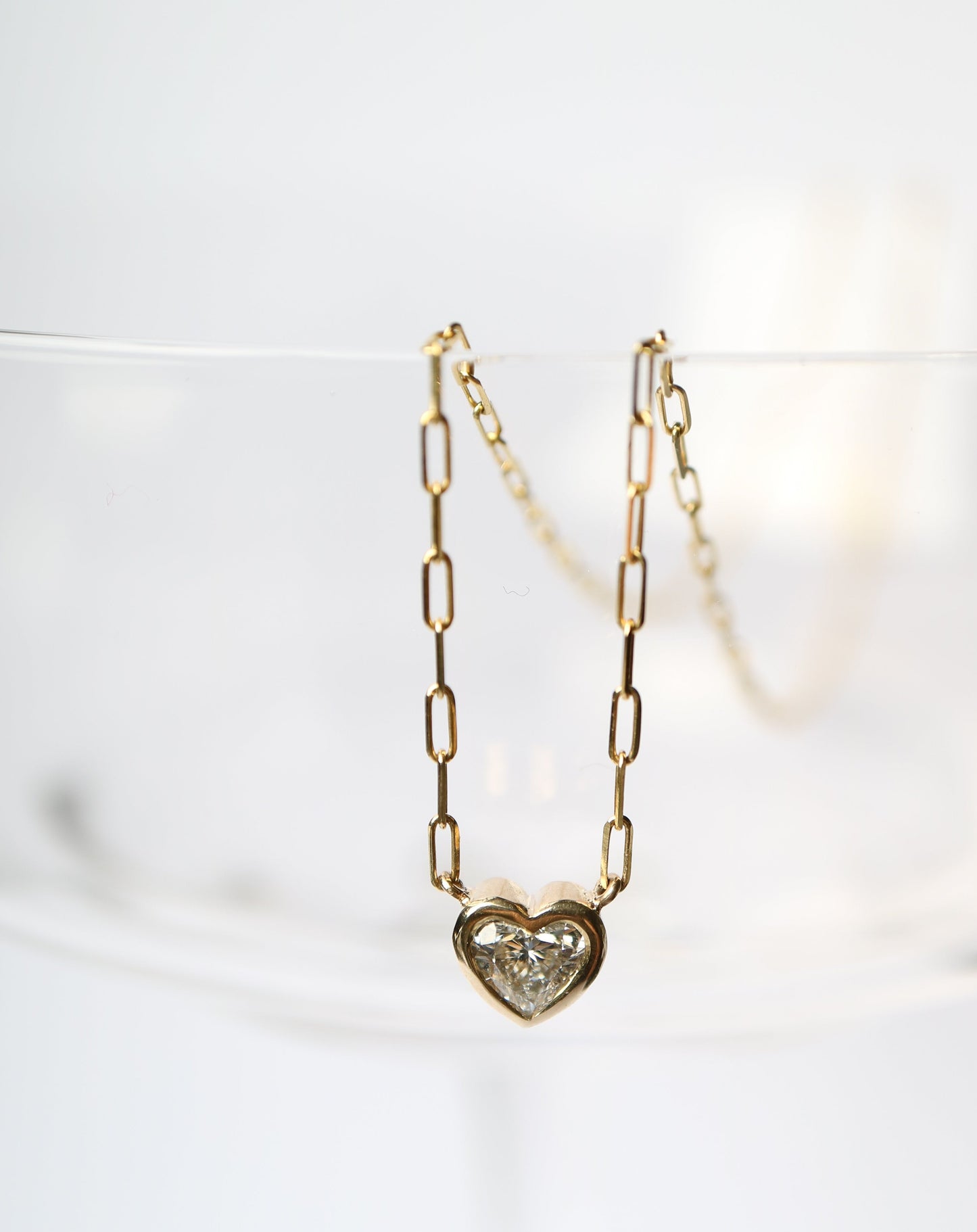 0.5ct diamond heart lab grown paperclip chain 9ct gold