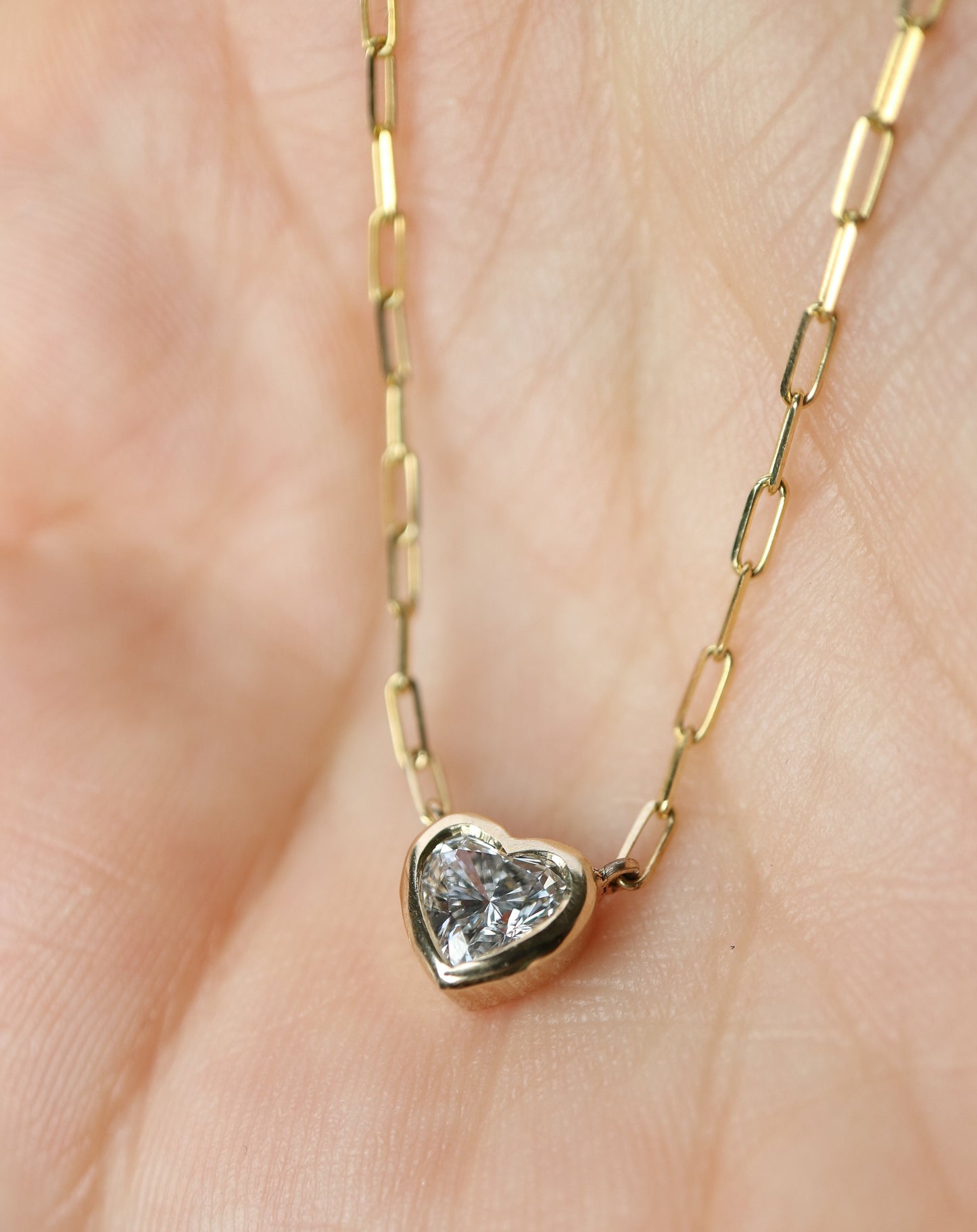 0.5ct diamond heart lab grown paperclip chain 9ct gold