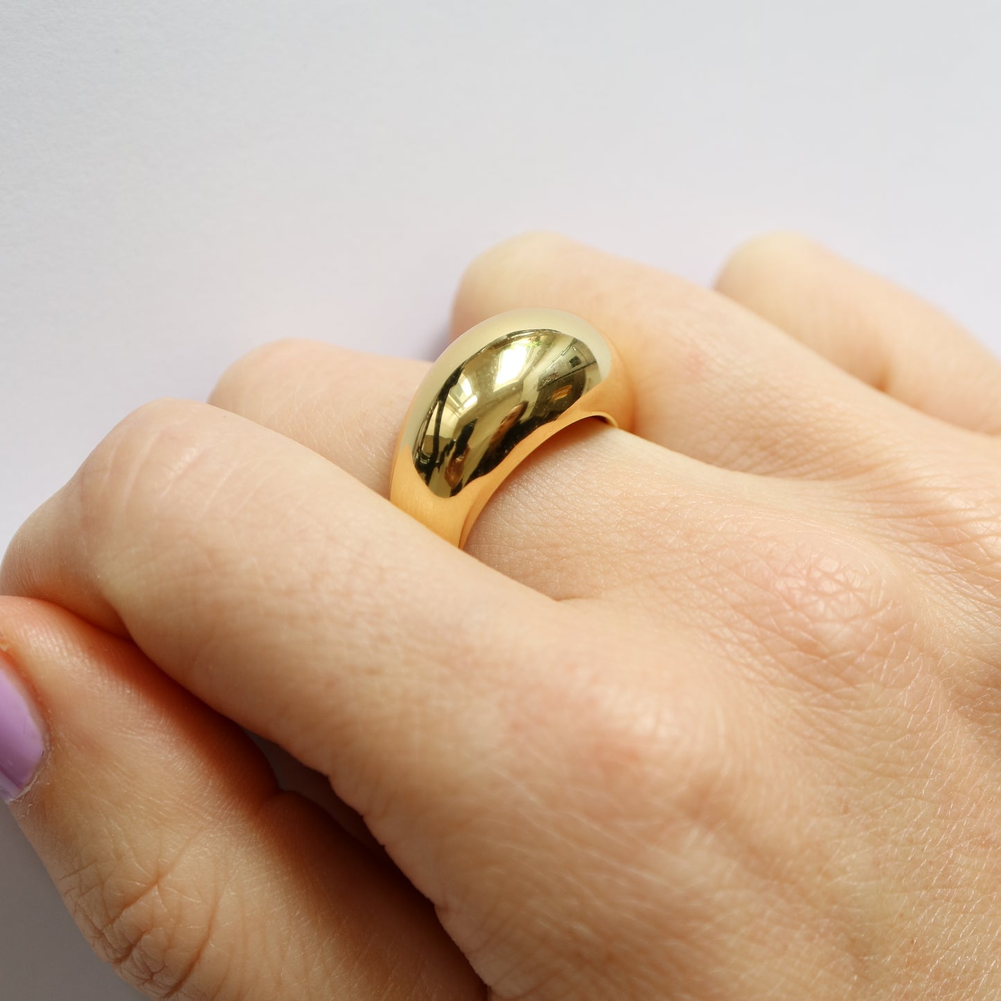 Bold Crescent Ring in gold