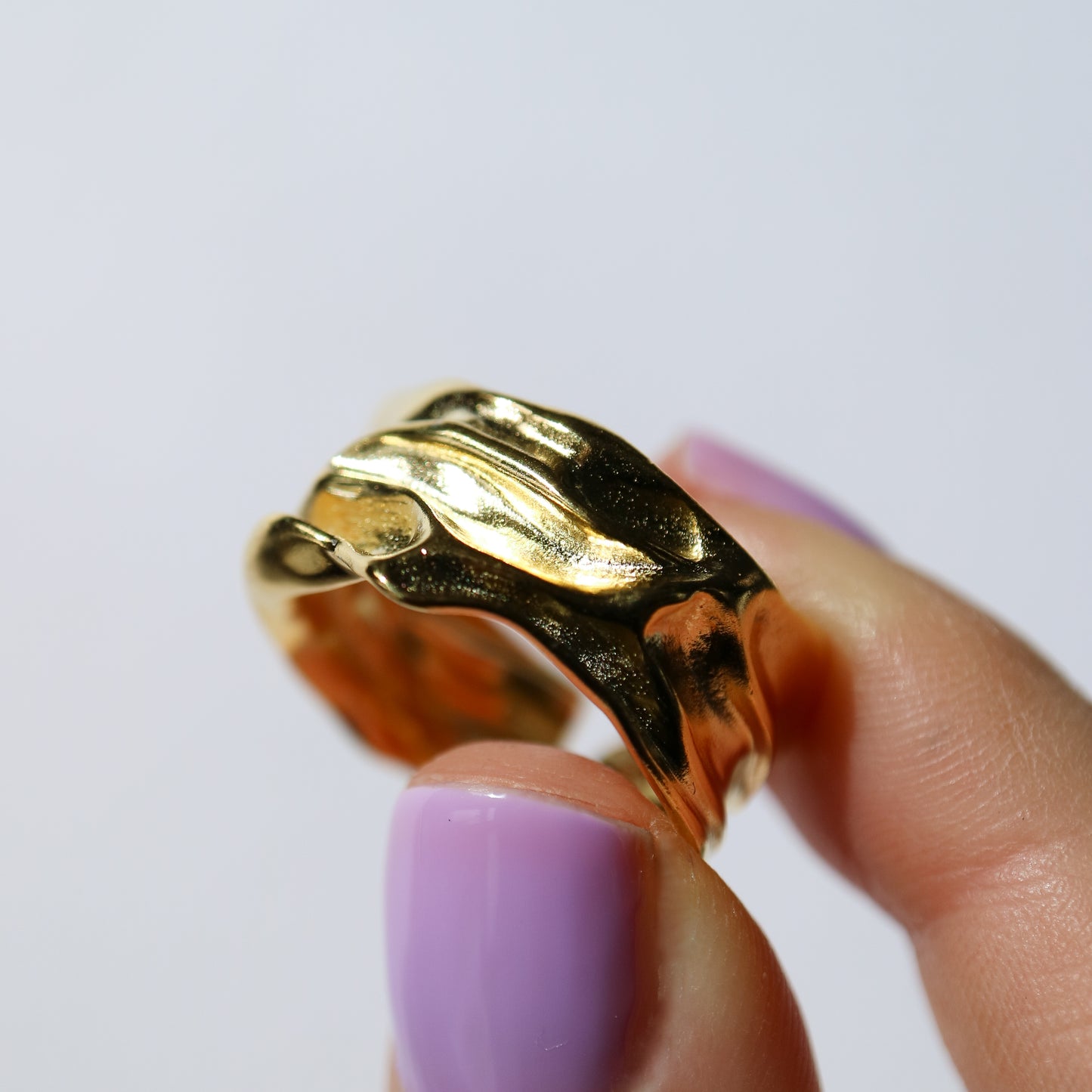 Aphrodite Gold Ring