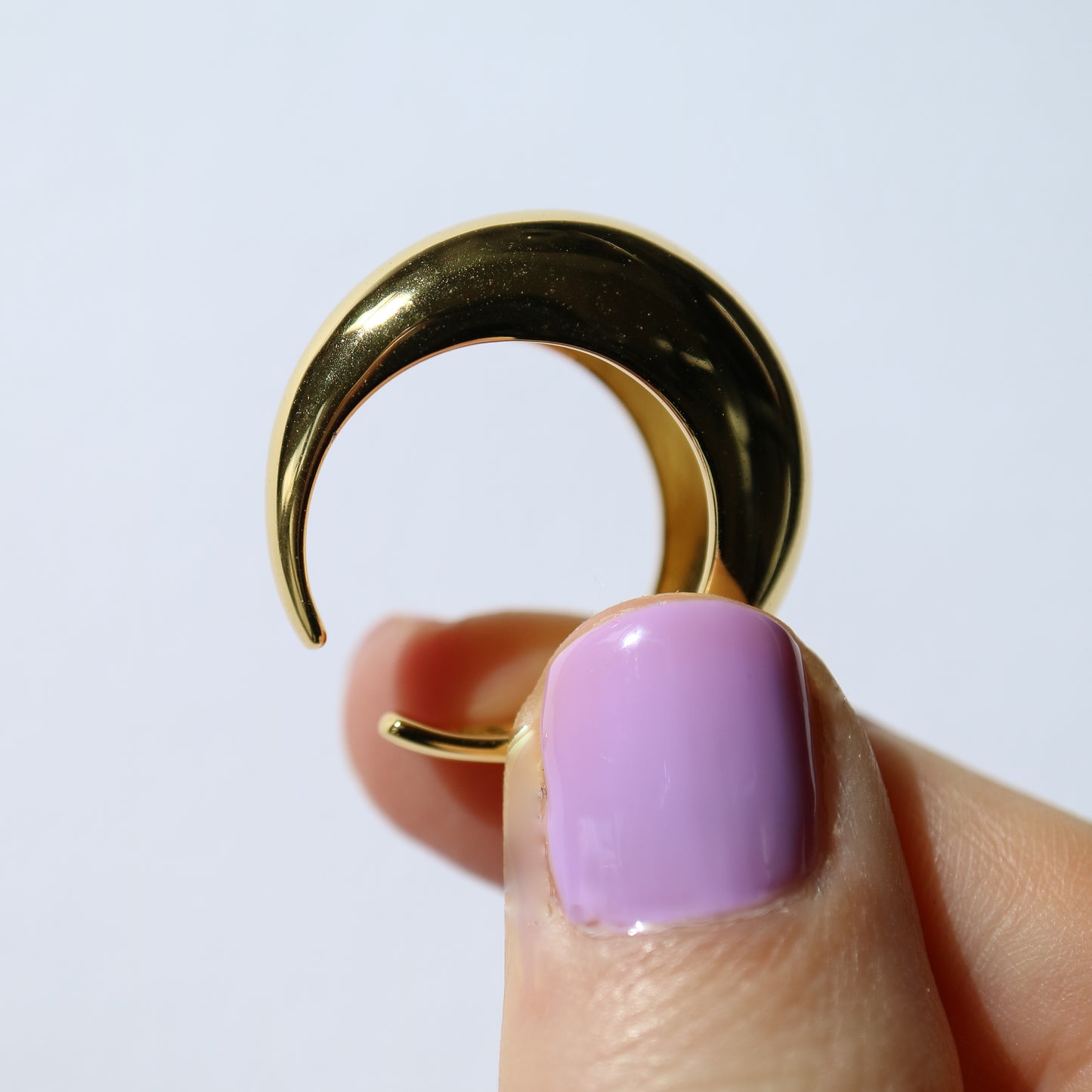 Bold Crescent Ring in gold