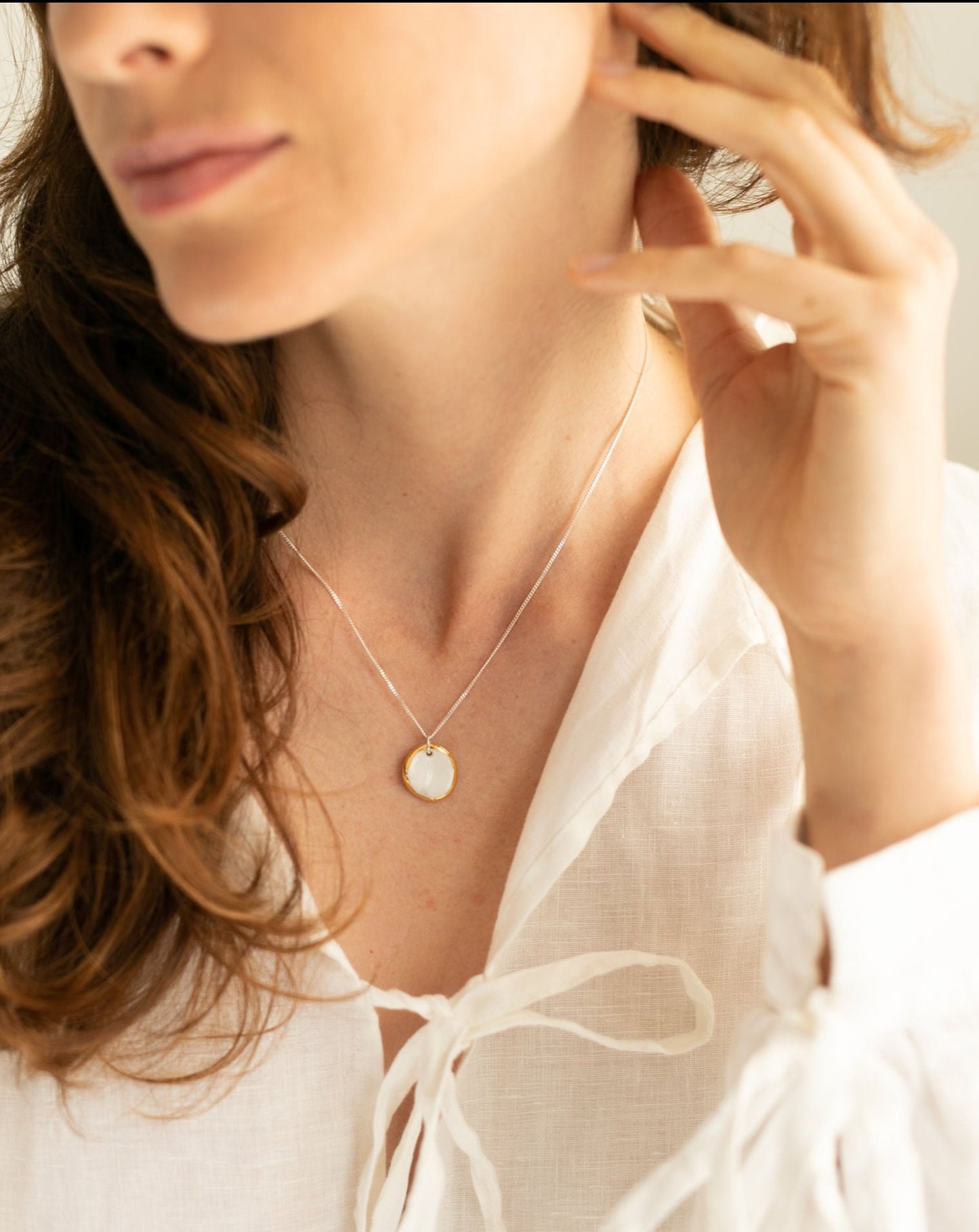 Hammered Porcelain Necklace in gold