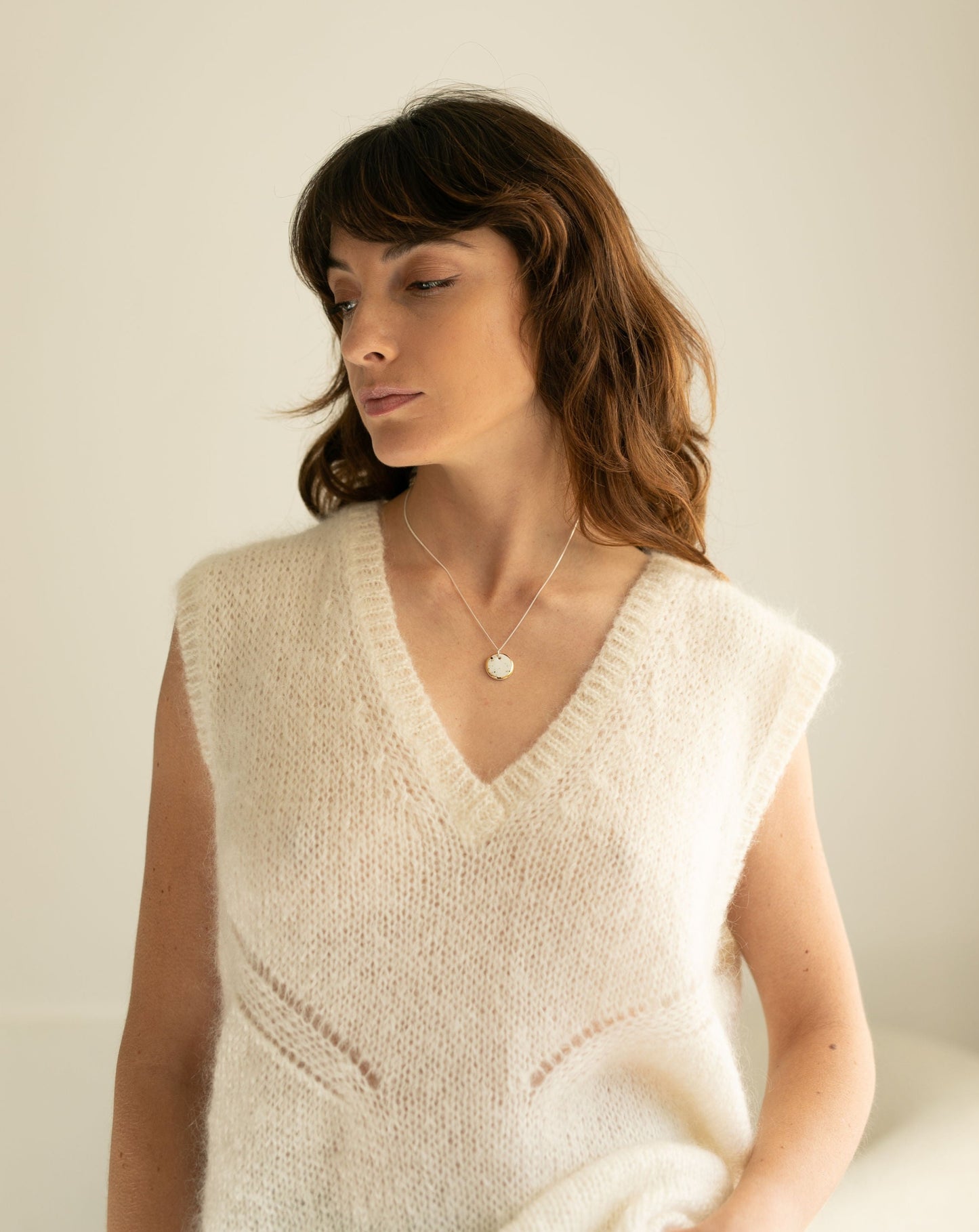 Hammered Necklace in White