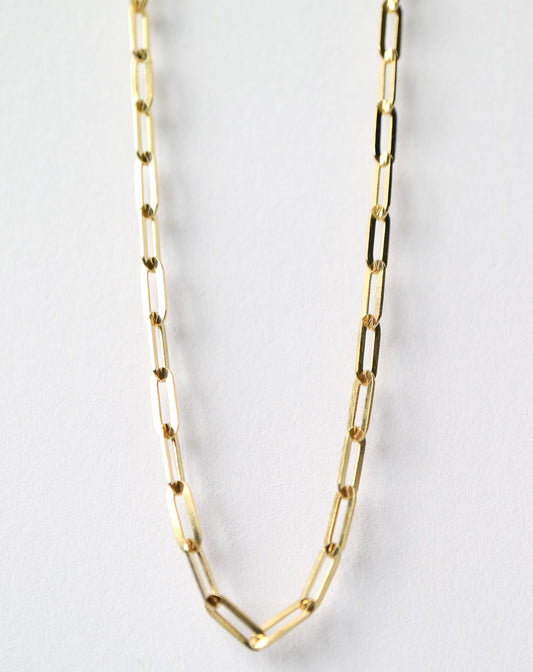 9kt Flat Paperclip Chain