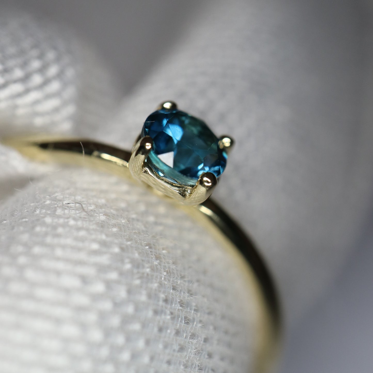 9kt gold stacking rings