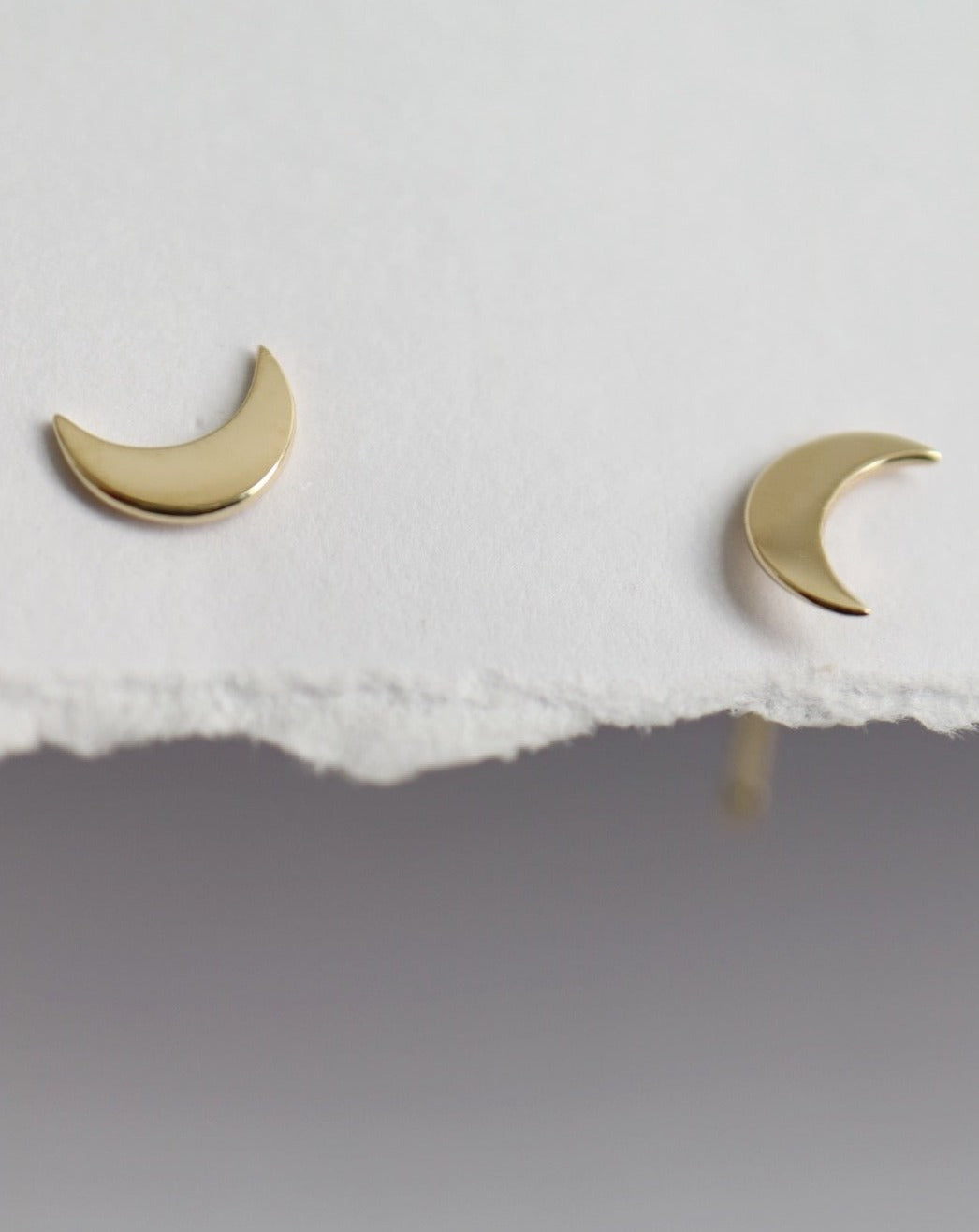 9kt gold Crescent Moon Studs