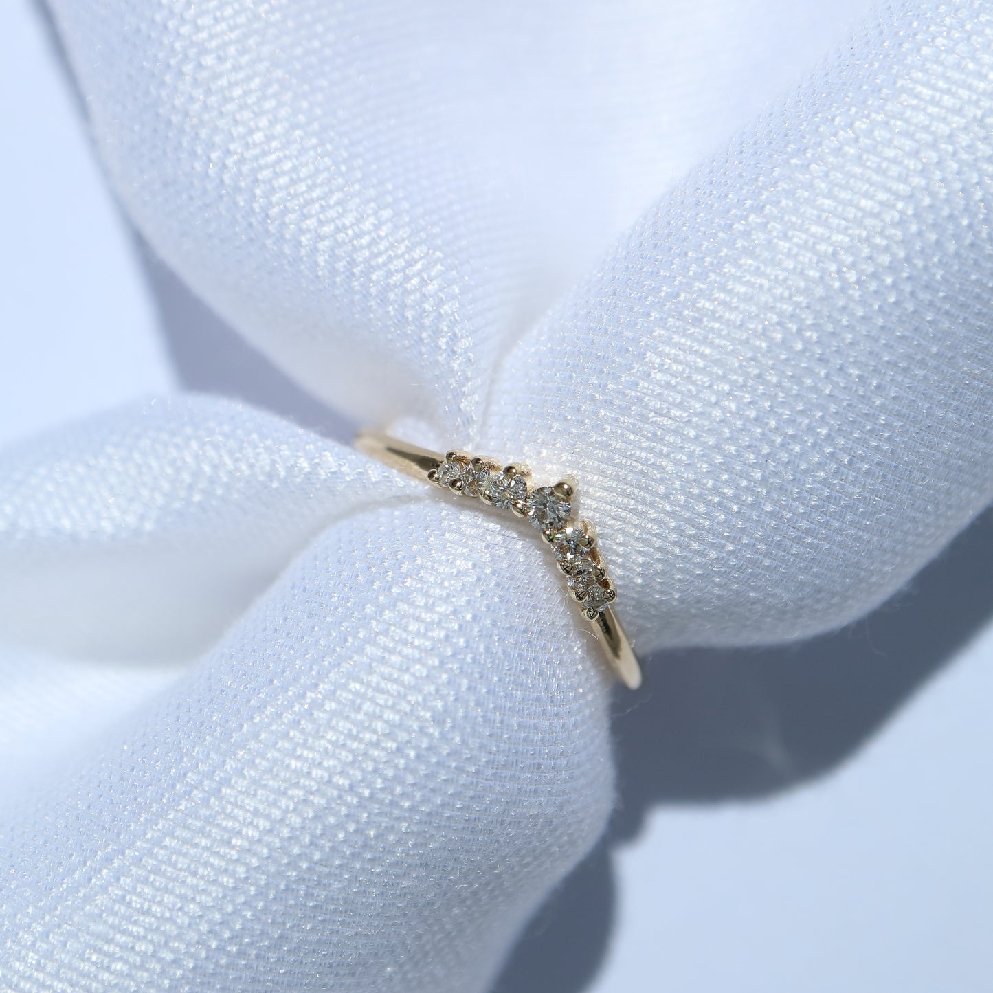 9kt gold Diamond Wishbone Ring