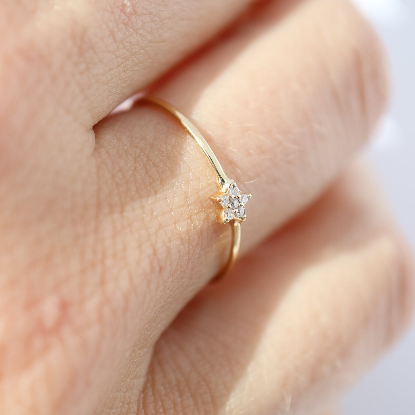 14kt gold Siya Star Diamond Ring