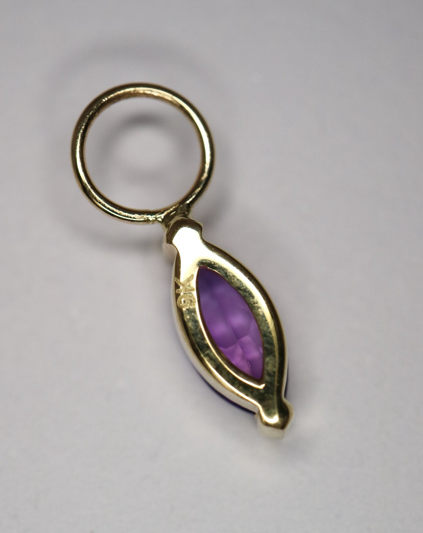 9ct gold amethyst charm