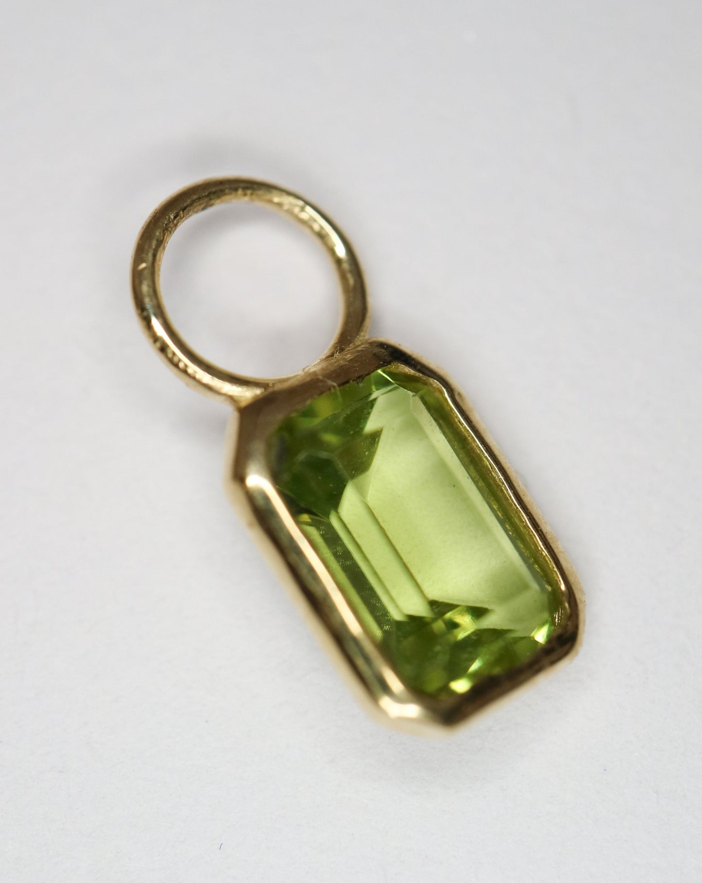 9ct gold Olivine Charm