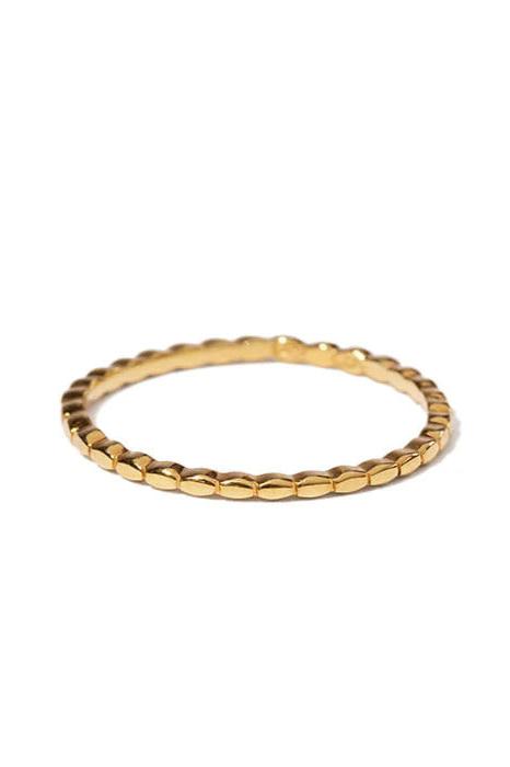 9kt Scalloped Band from Meraki Jewellery