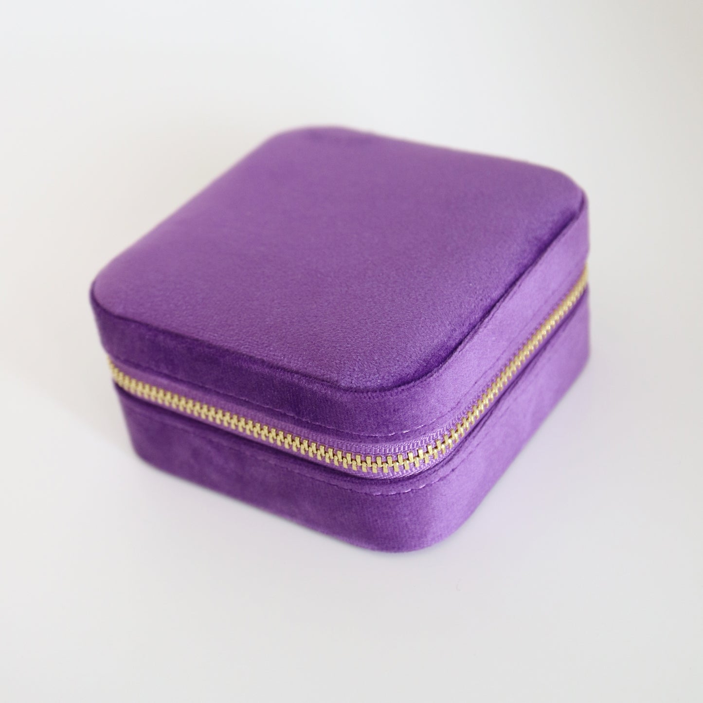 Velvet travel jewelry case