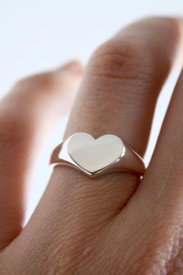 Heart Signet Ring in silver