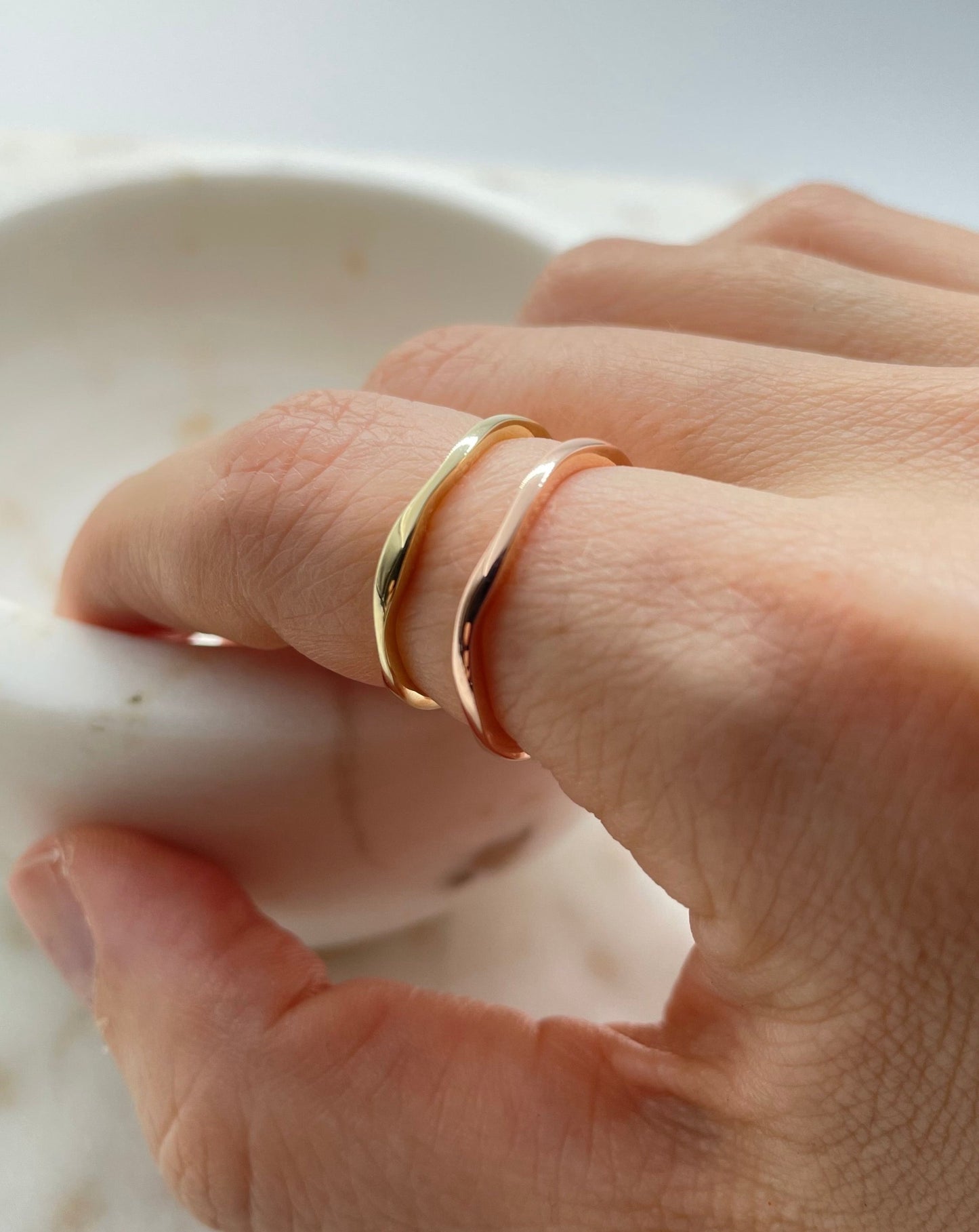 9ct gold Wobble Band by Meraki Jewellery