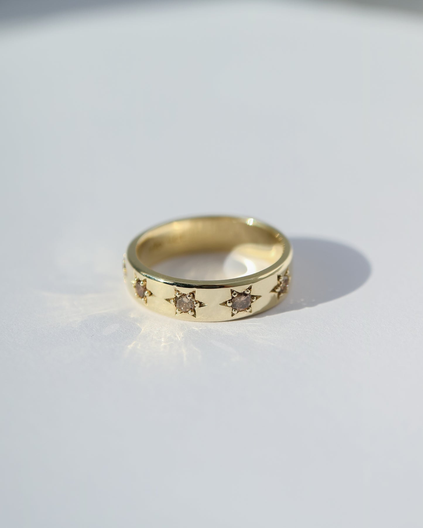 9ct gold Starbelt Ring