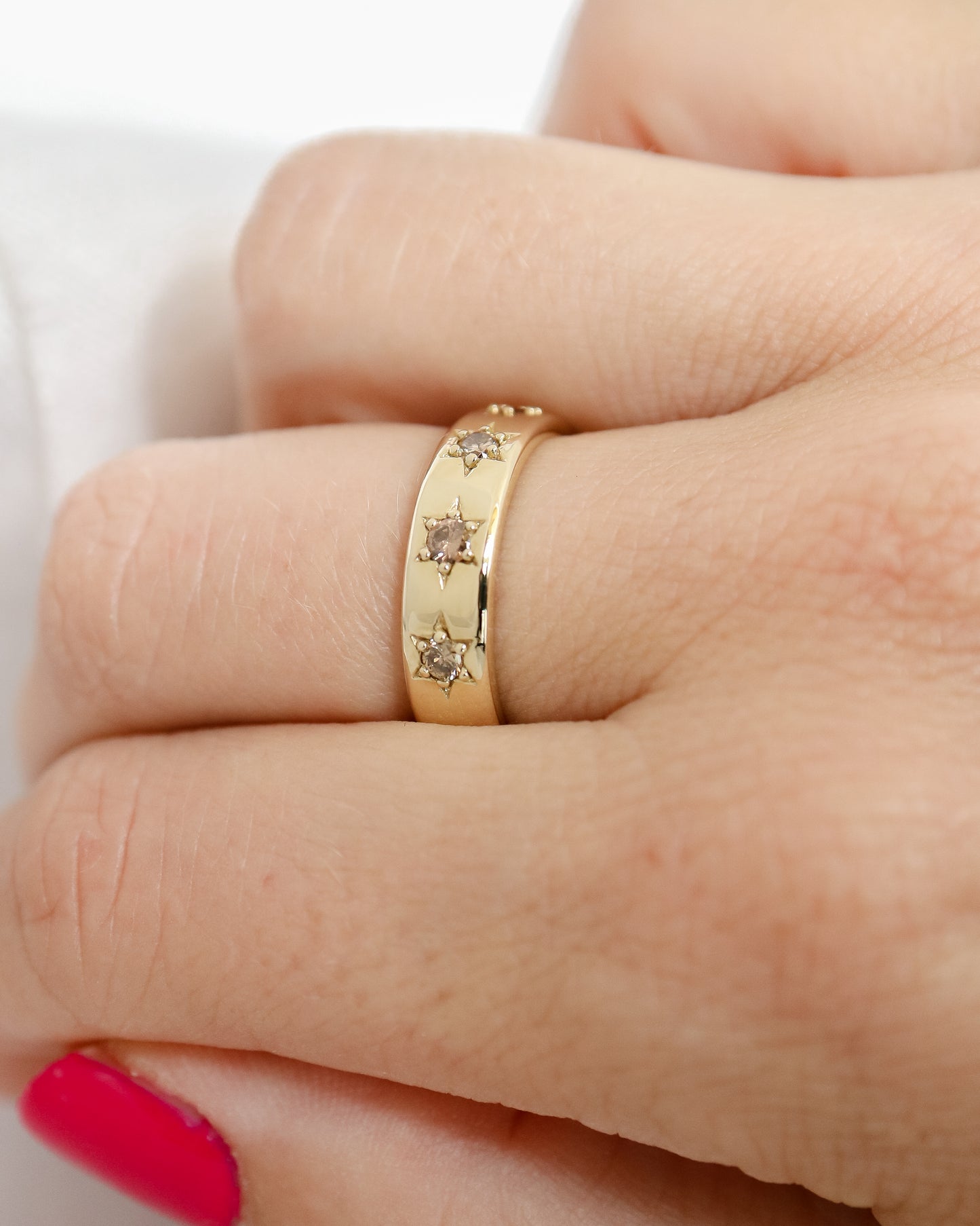 9ct gold Starbelt Ring