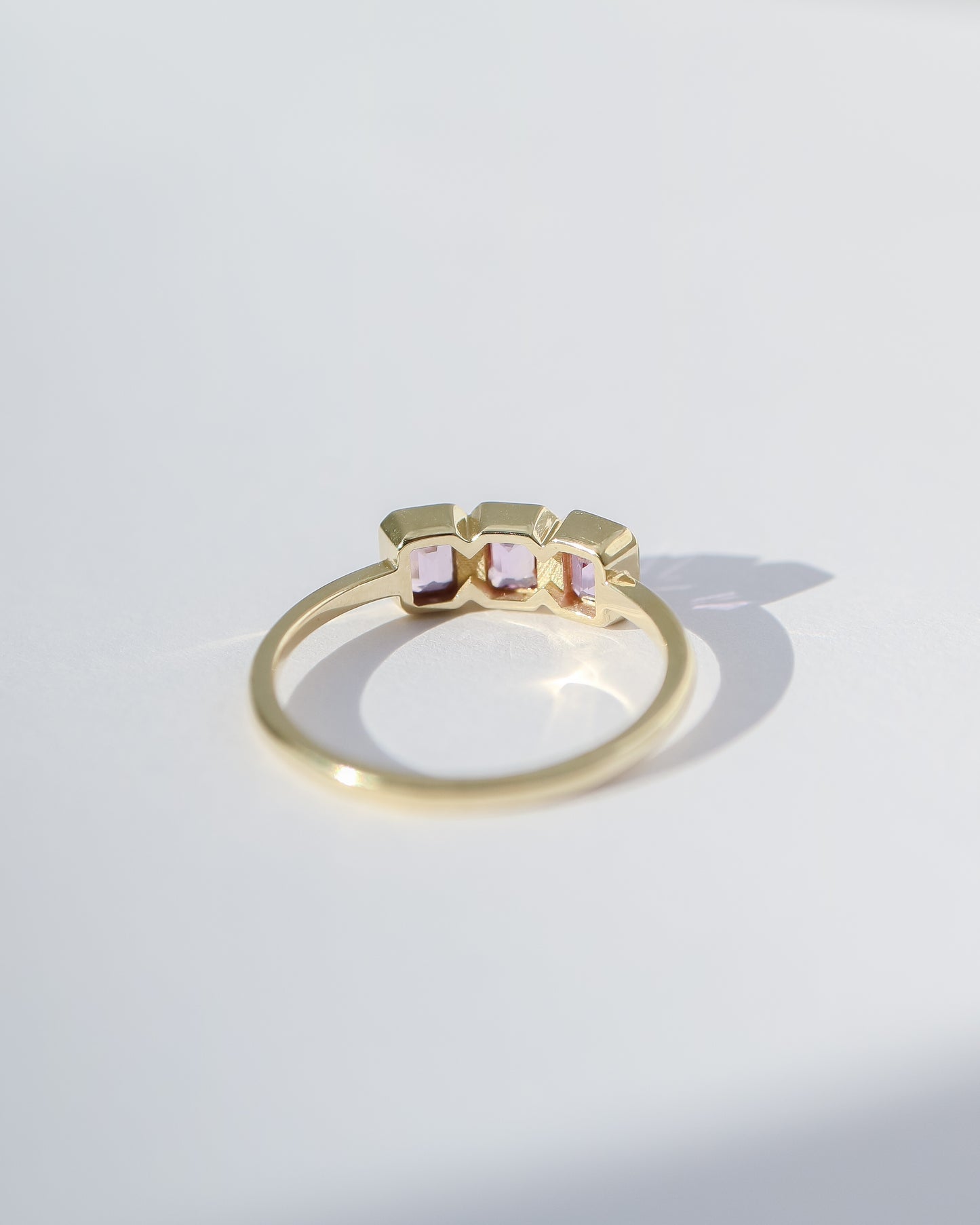 9ct gold Pink Sapphire Ring