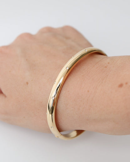 9ct Yellow Gold & Lab Diamond Sprinkle Bangle