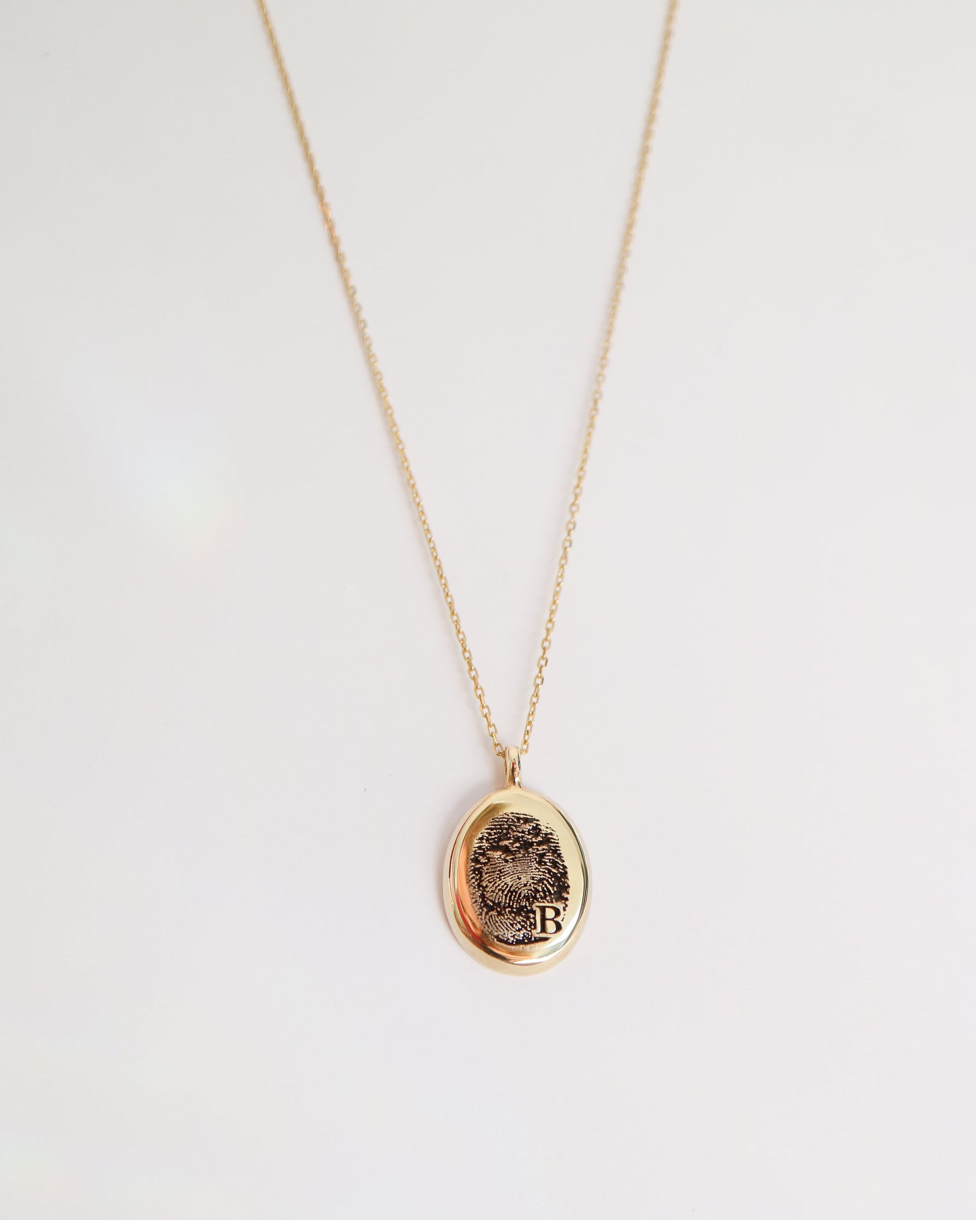 9kt gold Fingerprint Pendant on gold chain