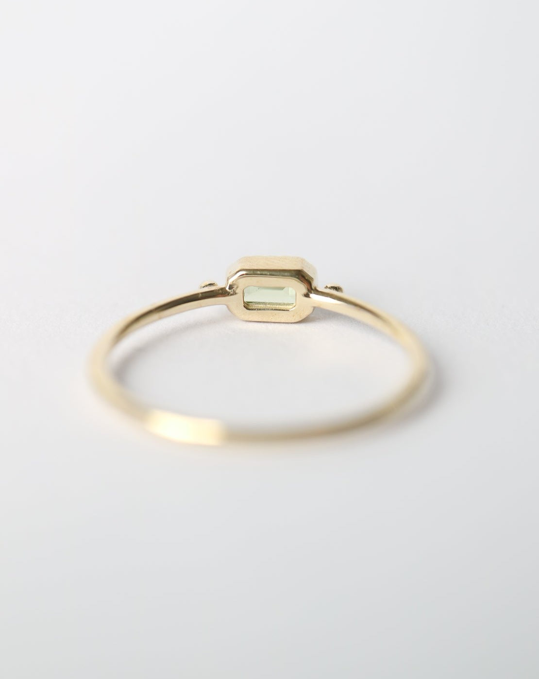 9ct gold Olivine Ring from Collective & Co jewellery store