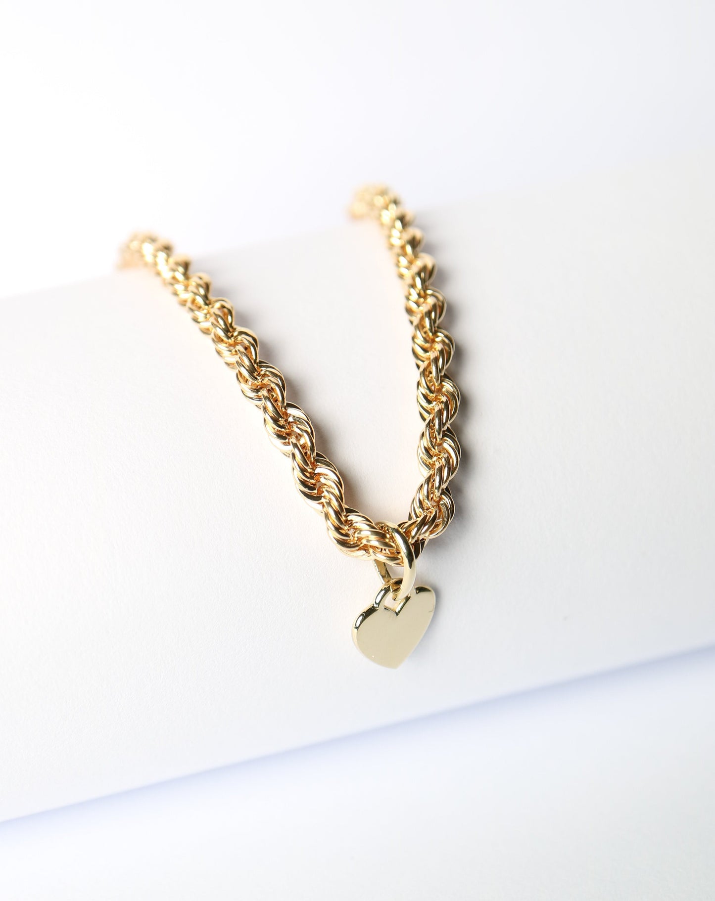 9ct gold chunky rope bracelet with heart charm