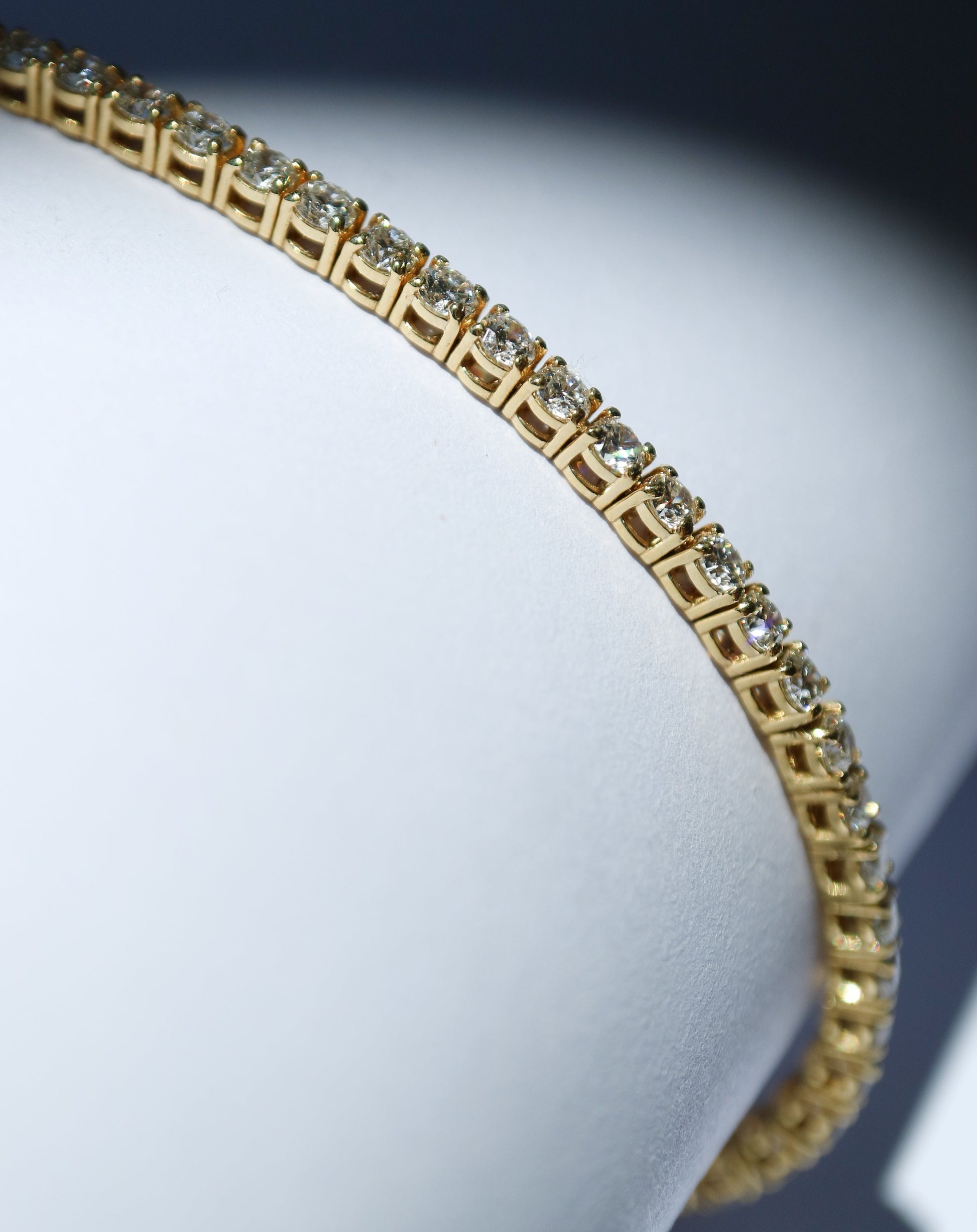 9ct gold Diamond Tennis Bracelet